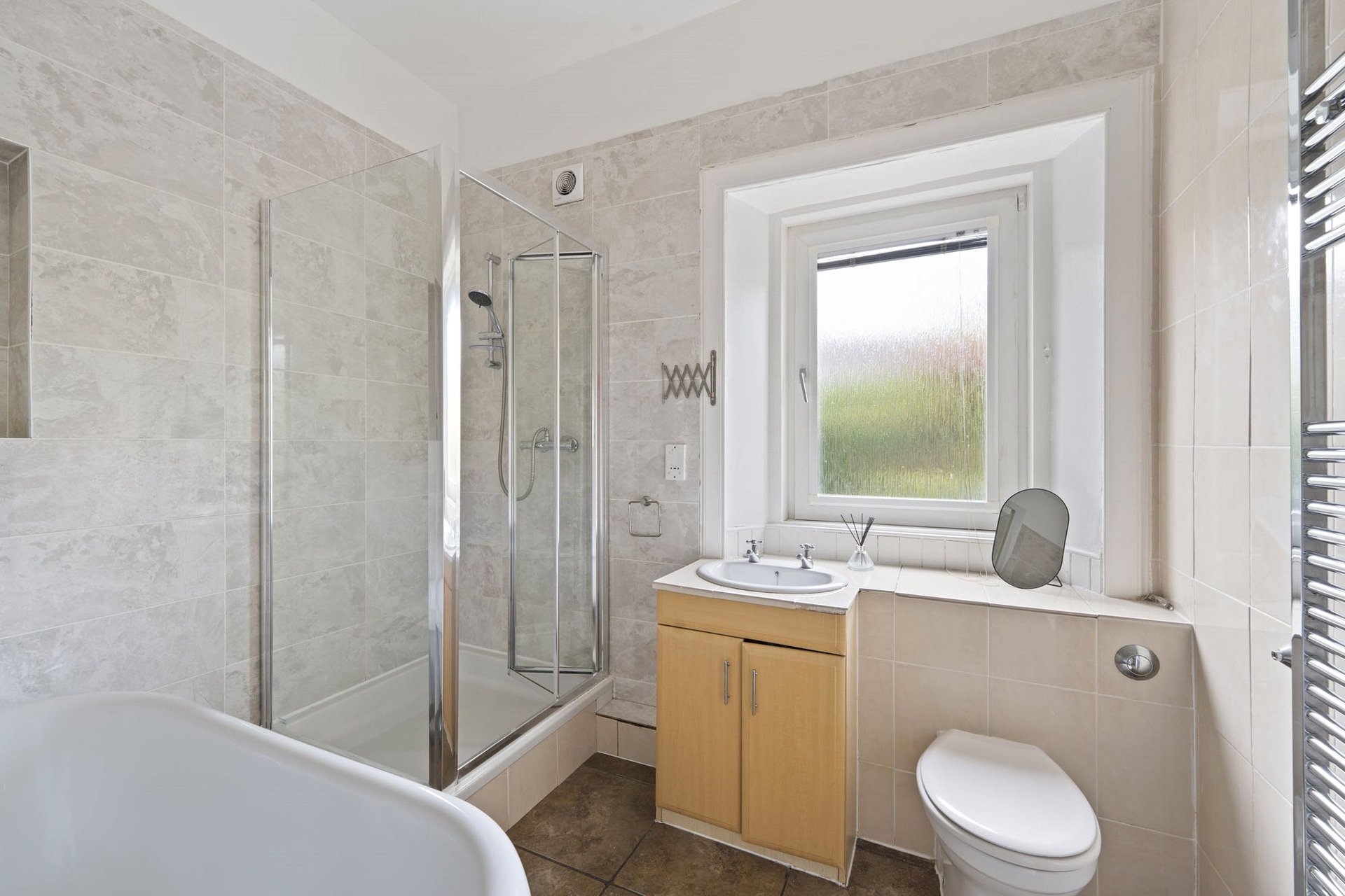 Cherry Tree Cottage, 26 Castlefield, Cupar, Fife, KY15 4DB - Picture #13