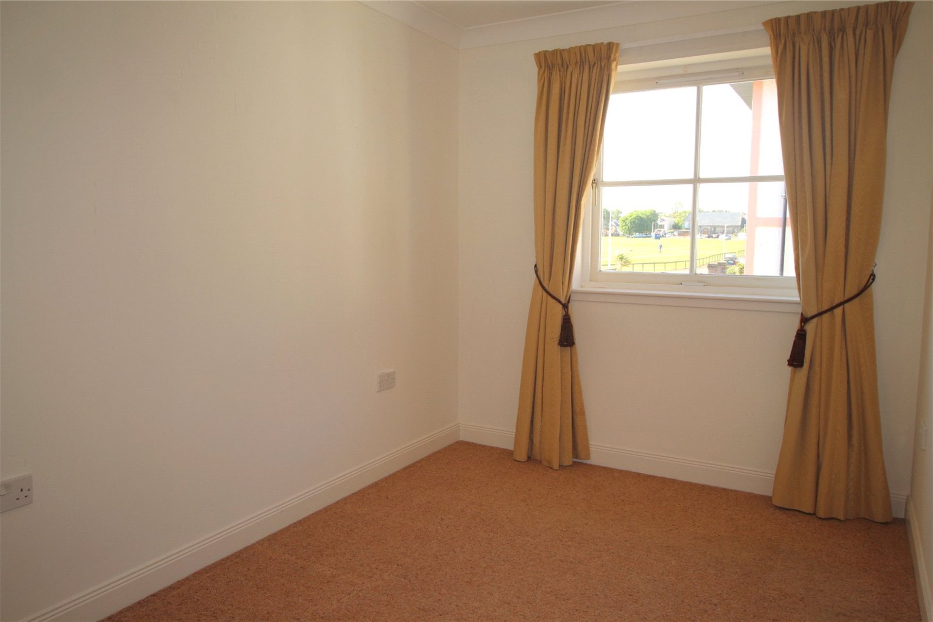 5 Waverley South, East Links, Gullane, East Lothian, EH31 2AF - Picture #7