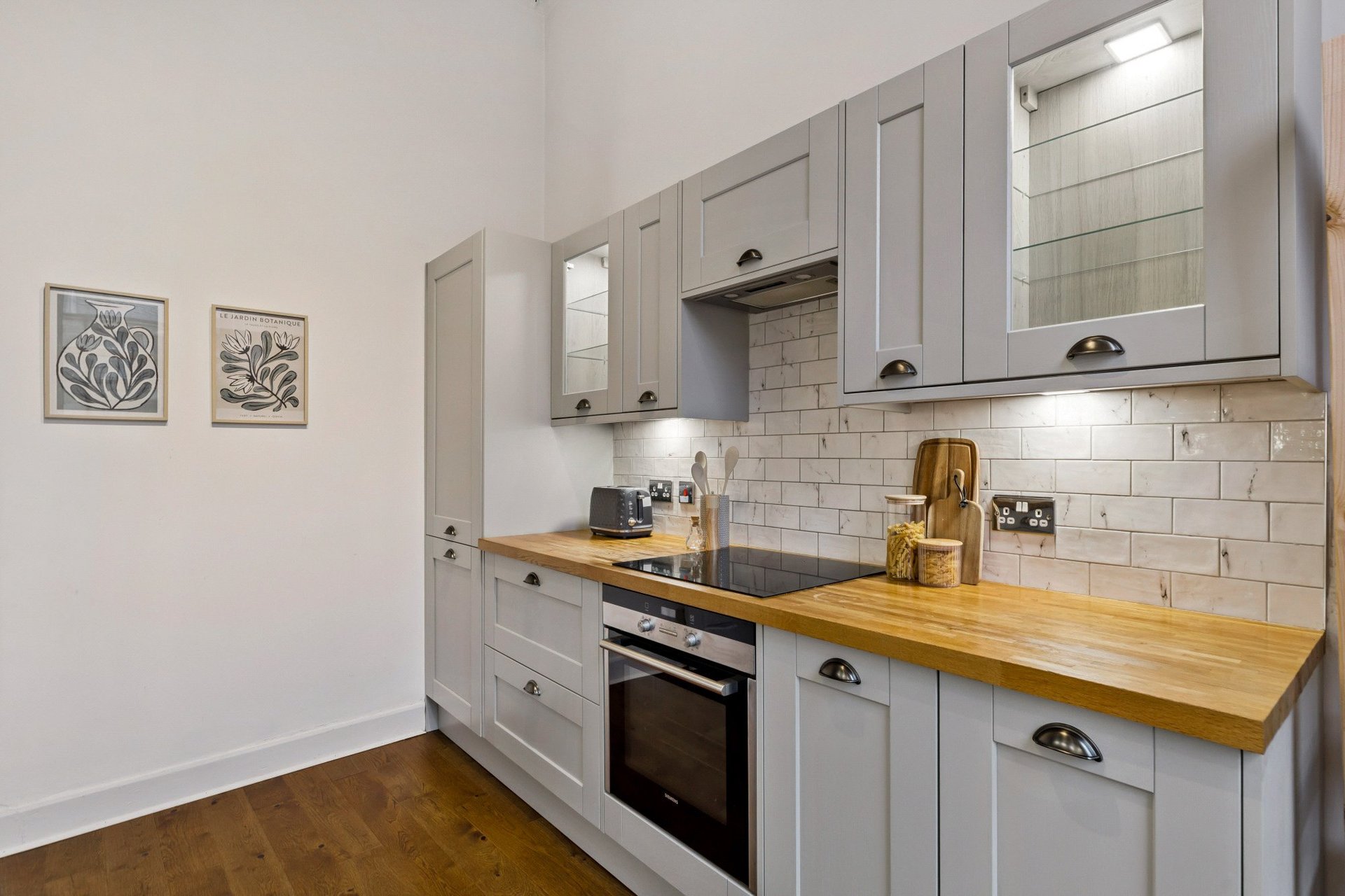 First Floor, 18 Dowanside Road, Dowanhill, Glasgow, G12 9DA - Picture #18