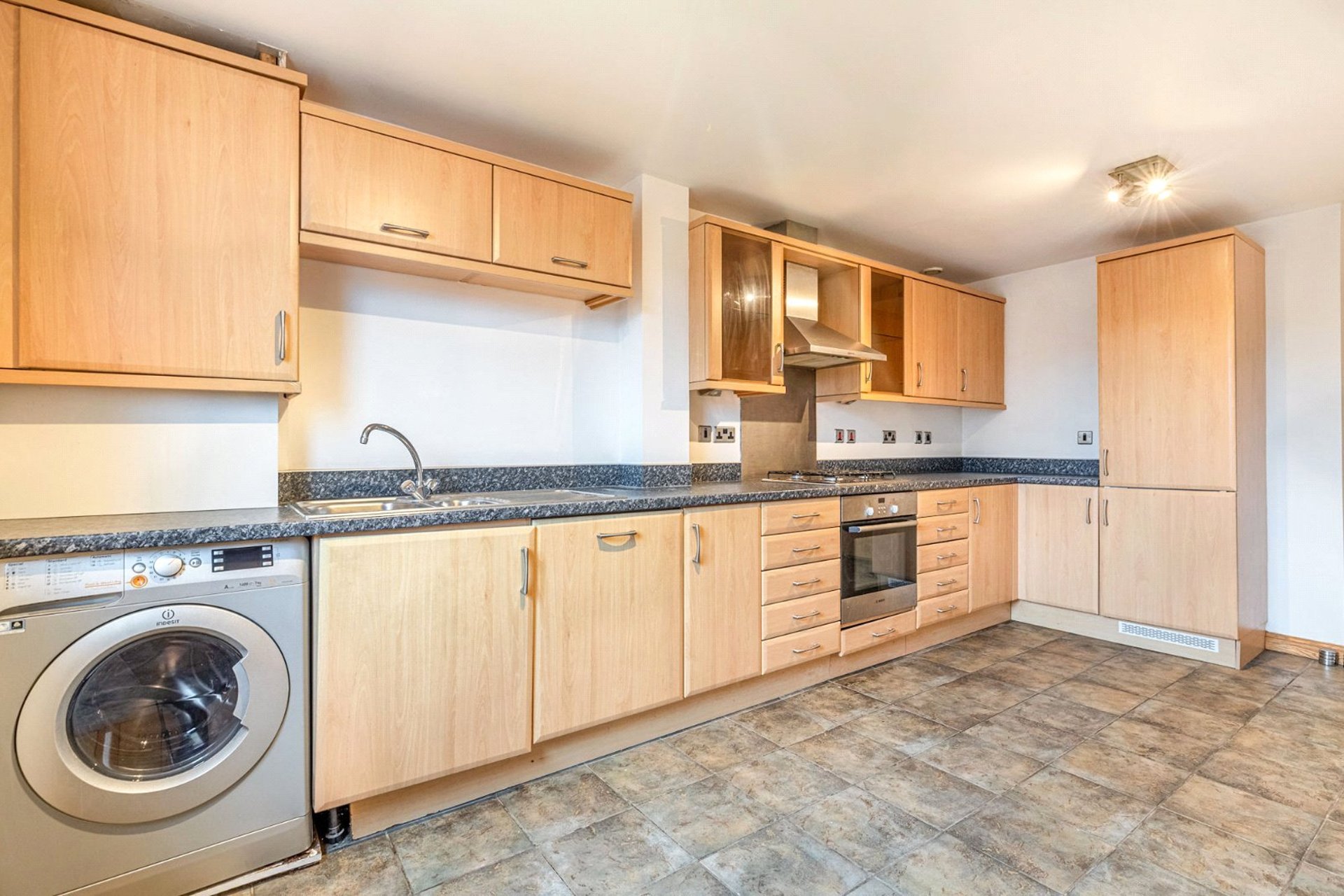 Flat 6/4 Merchant Exchange, 36 Ingram Street, Merchant City, G1 1EZ - Picture #8