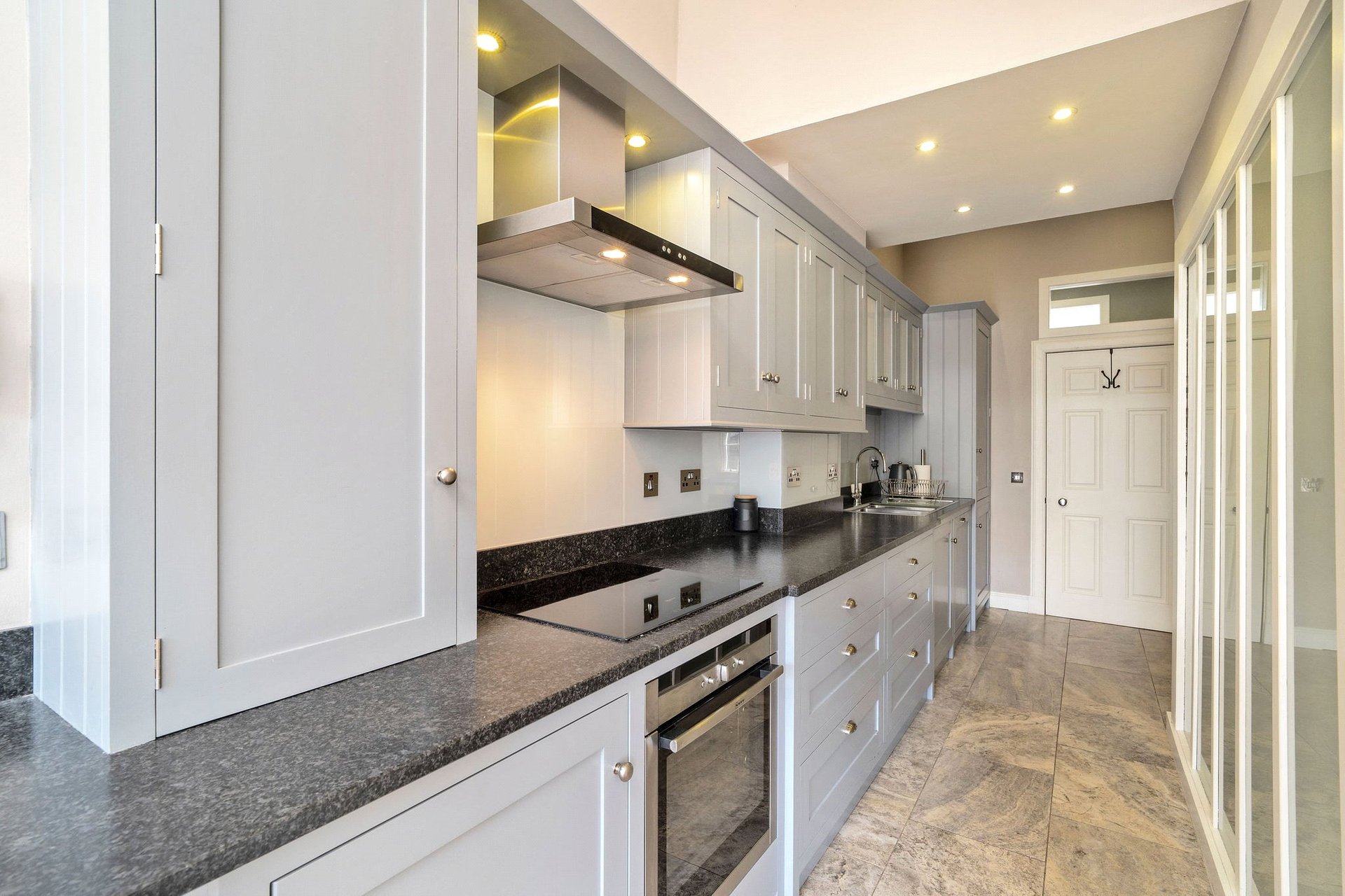 9/4 Darnaway Street, Edinburgh, Midlothian, EH3 6DW - Picture #8