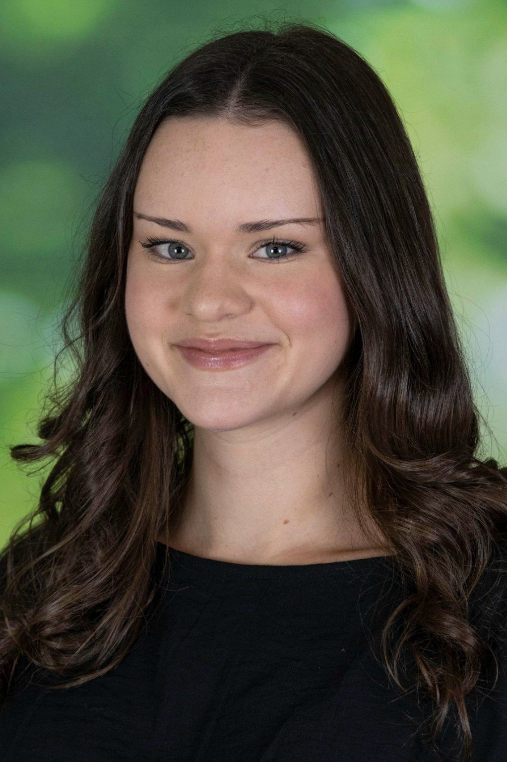 Rachel MacLeod, Research Assistant, Research