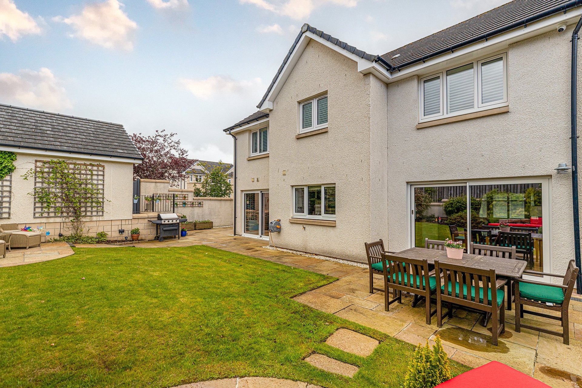 1 Hillfield Drive, Newton Mearns, Glasgow, G77 6GD - Picture #42