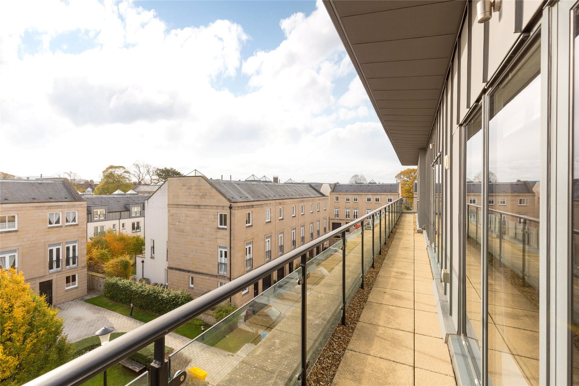 Flat 6, 61 Larkfield Gardens, Edinburgh, EH5 3QB - Picture #7