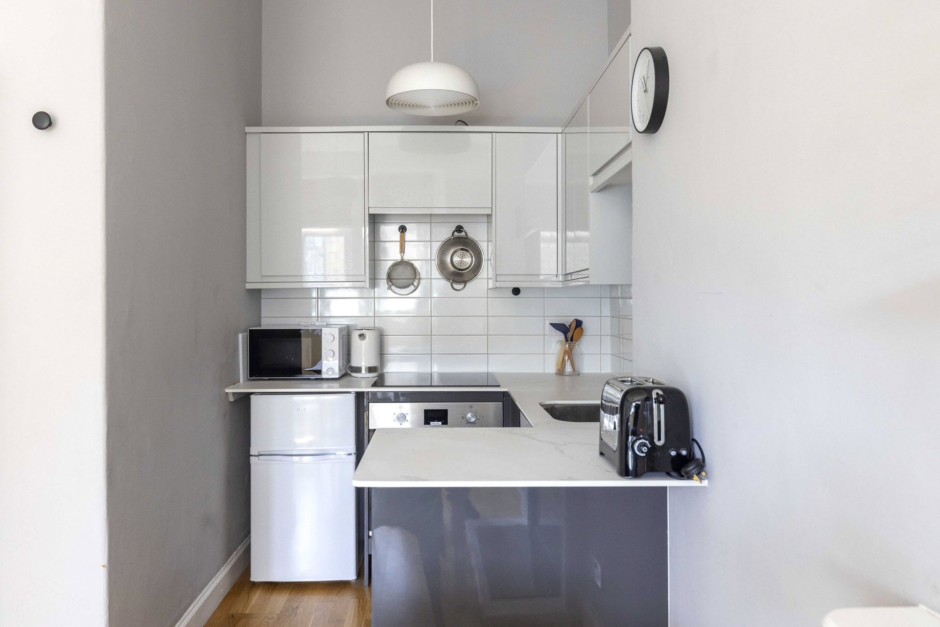 18/10 (2F2), Lochrin Place, Edinburgh, EH3 9QS - Picture #9