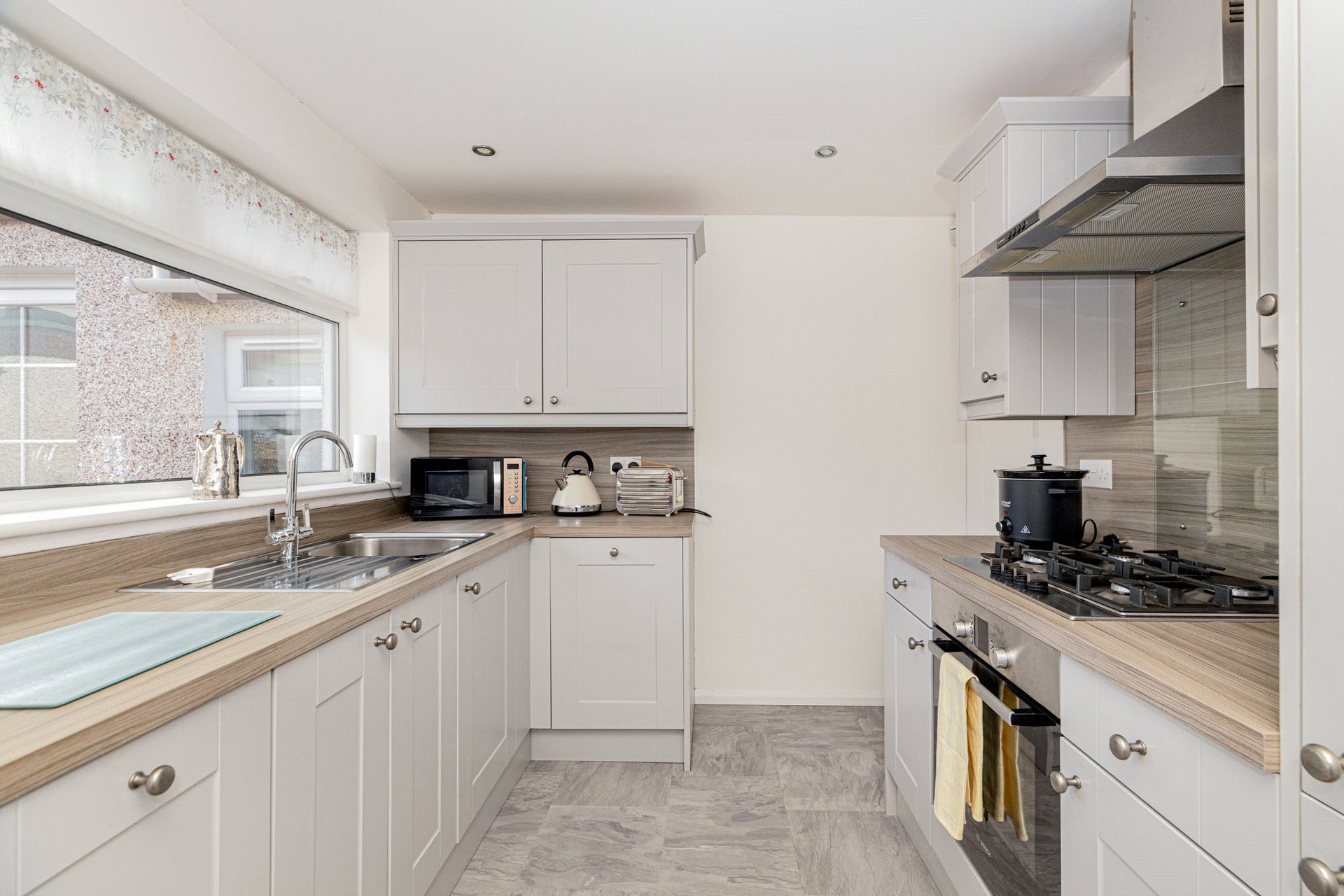 10 Kilmardinny Drive, Bearsden, G61 3PD - Picture #8