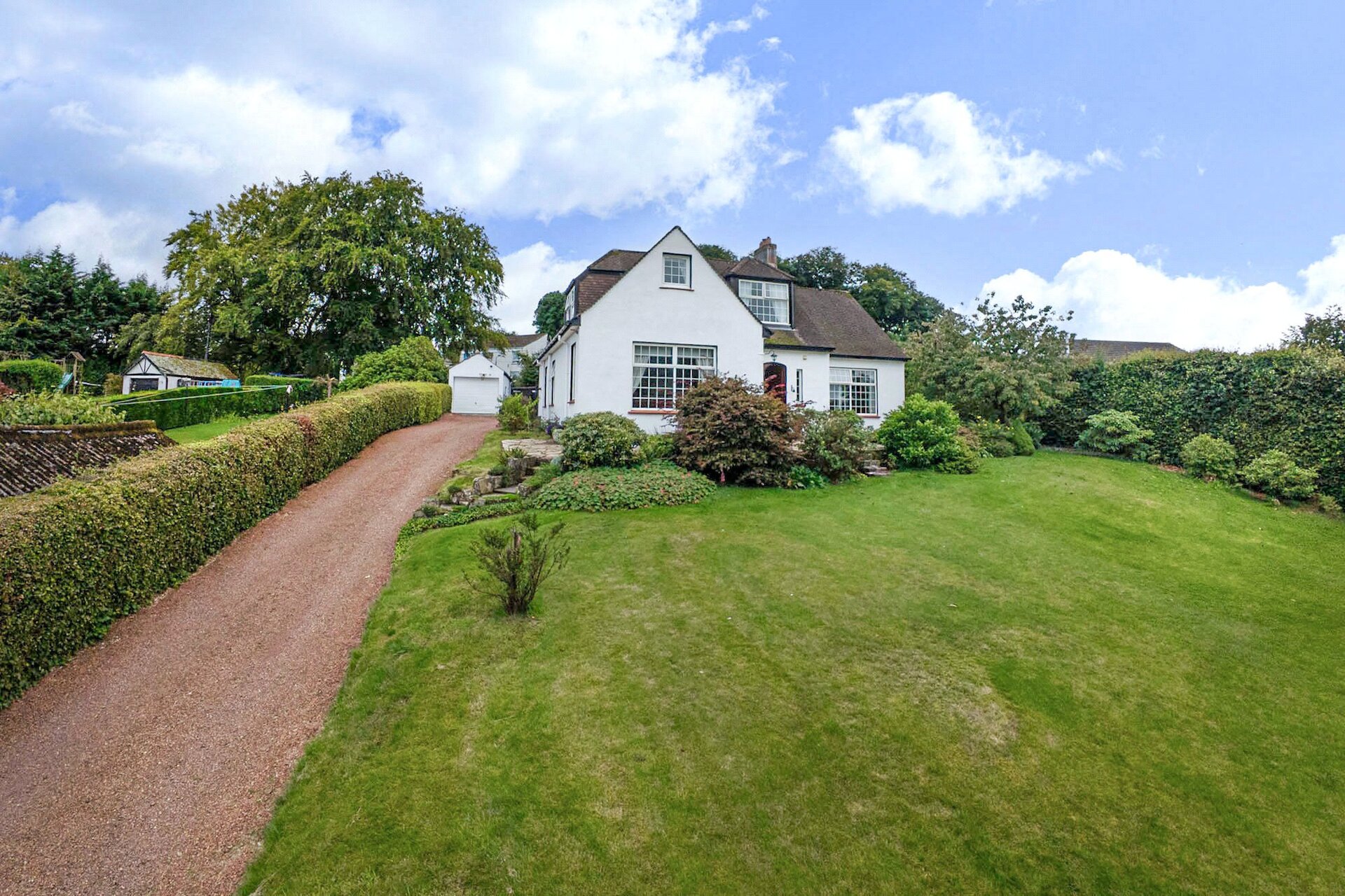 31 Polbae Crescent, Eaglesham, Glasgow, East Renfrewshire, G76 0LR - Picture #1