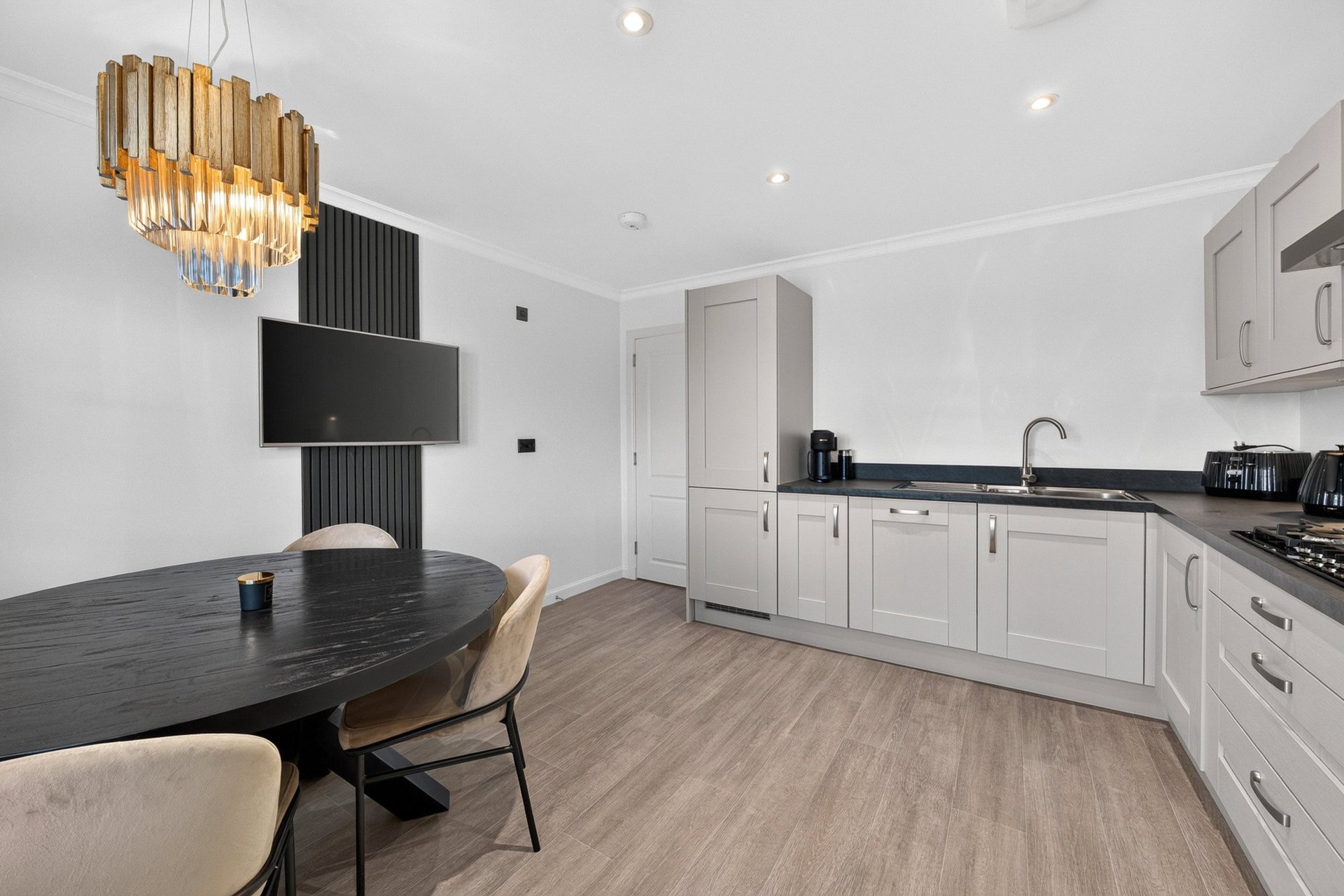 1/2, 30 Coulters Crescent, Carmunnock, Glasgow, G76 9AY - Picture #14