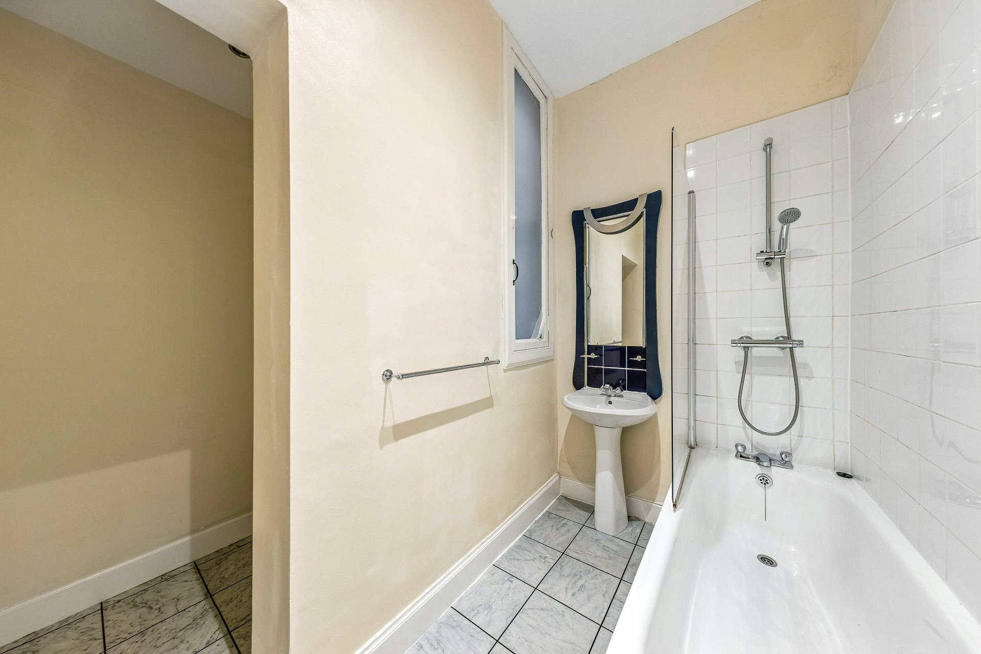 2/2, 3 La Belle Place, Kelvingrove, Glasgow, G3 7LH - Picture #26