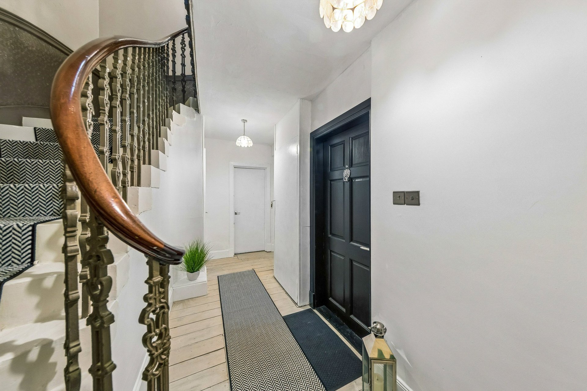 Garden Flat/R, 15 Ruskin Terrace, Botanics, Glasgow, G12 8DY - Picture #4