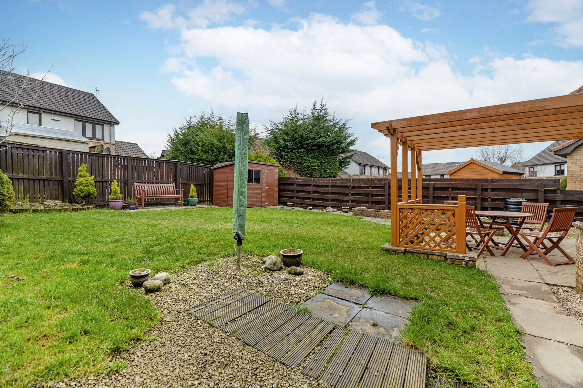 8 Crathie Place, Newton Mearns, Glasgow, East Renfrewshire, G77 5UG - Picture #26