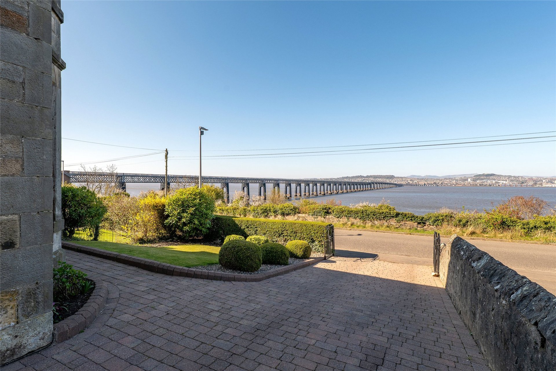 7 Bay Road, Wormit, Newport-on-Tay, Fife, DD6 8LU - Picture #37