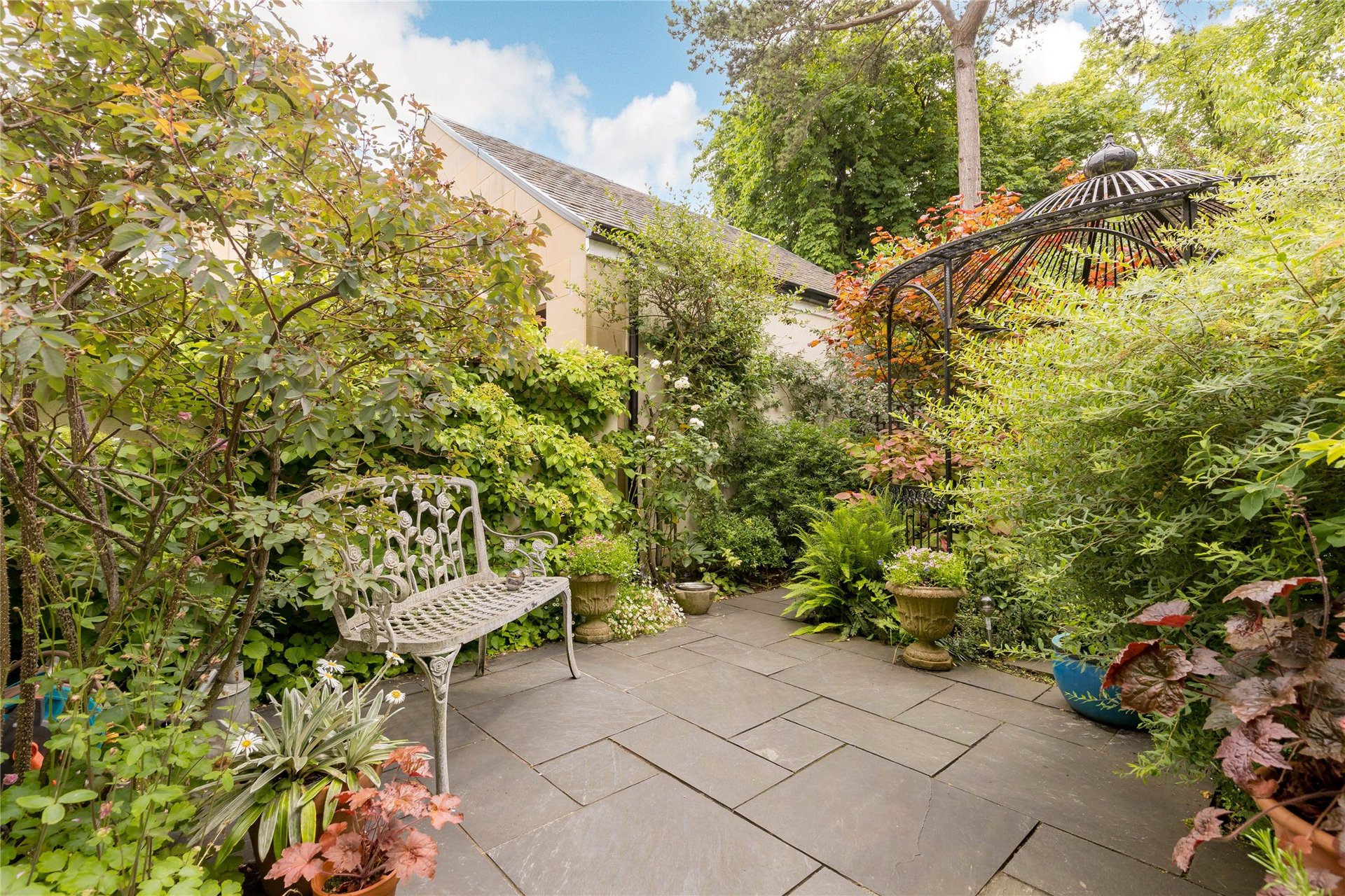 12 Larkfield Gardens, Edinburgh, EH5 3QA - Picture #16