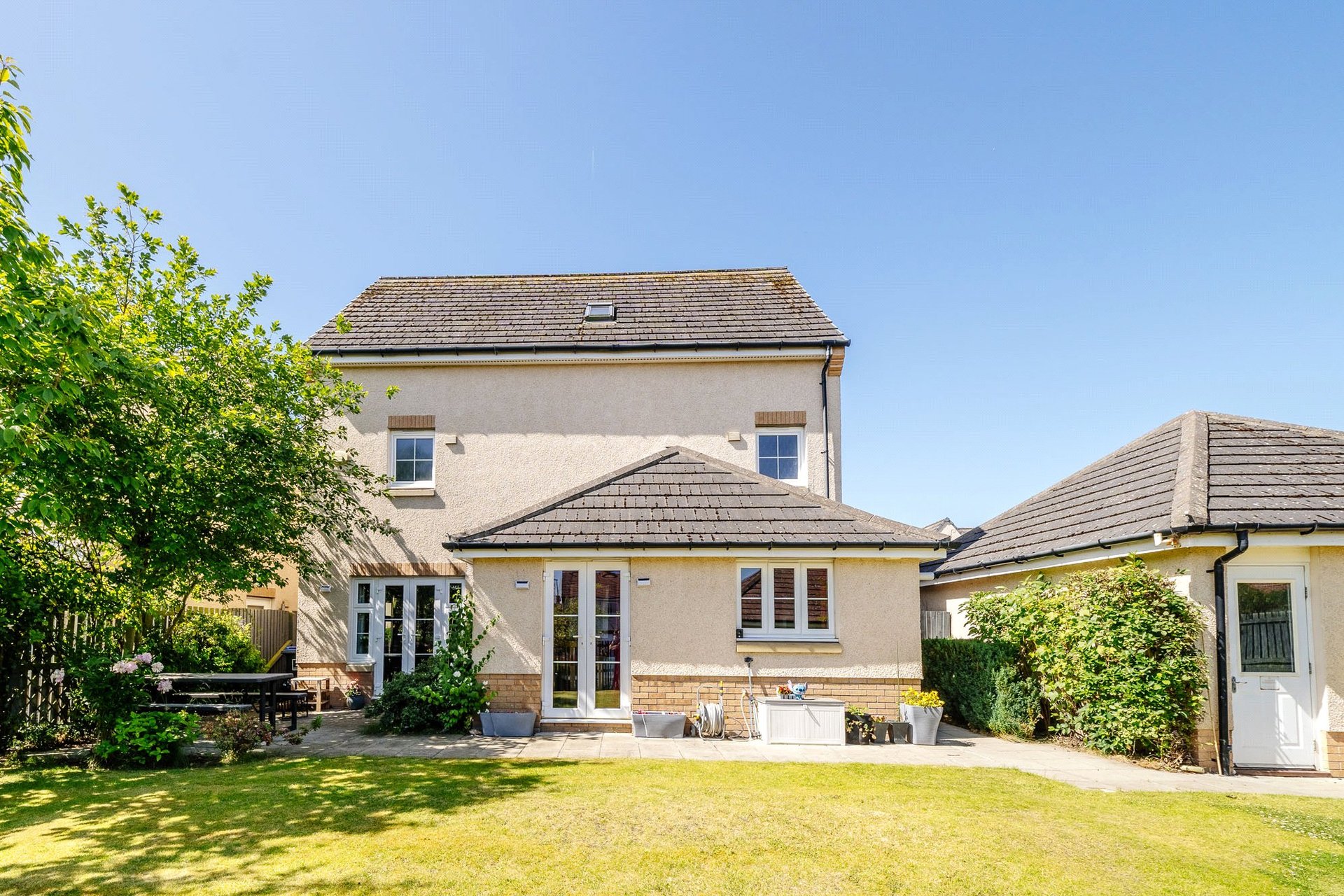 2 Burnbrae View, Bonnyrigg, EH19 3BZ - Picture #32
