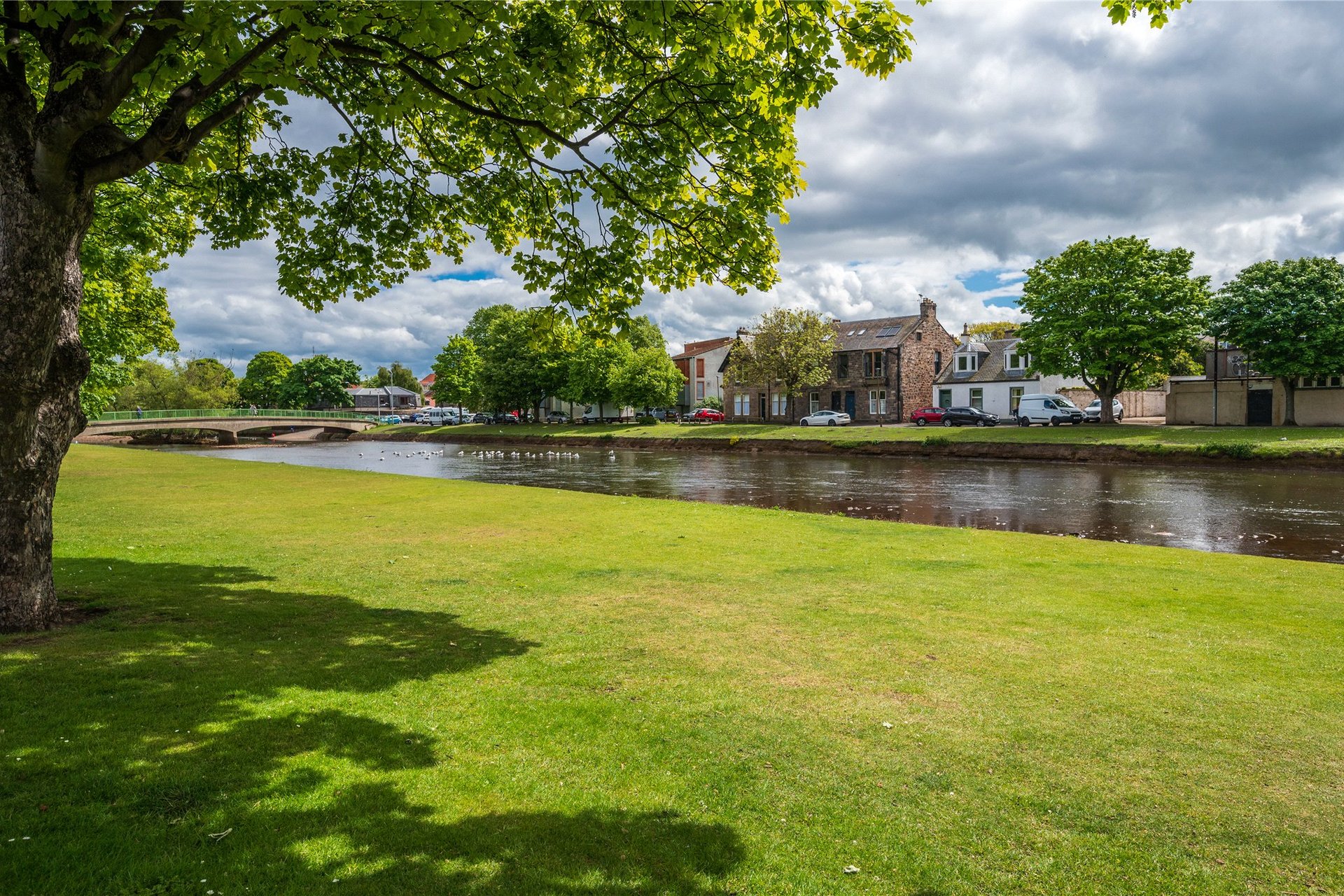 13 Eskside West, Musselburgh, East Lothian, EH21 6PL - Picture #3