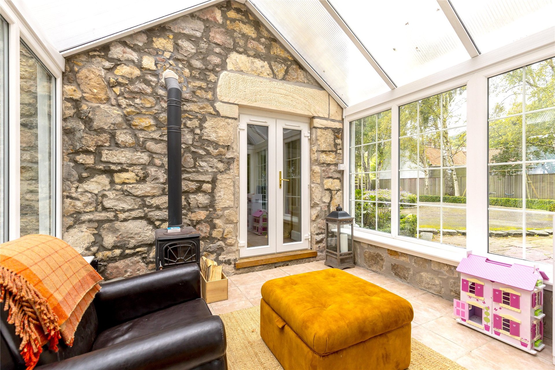 Borthwick Farmhouse, Borthwick, Midlothian, EH23 4QZ - Picture #11