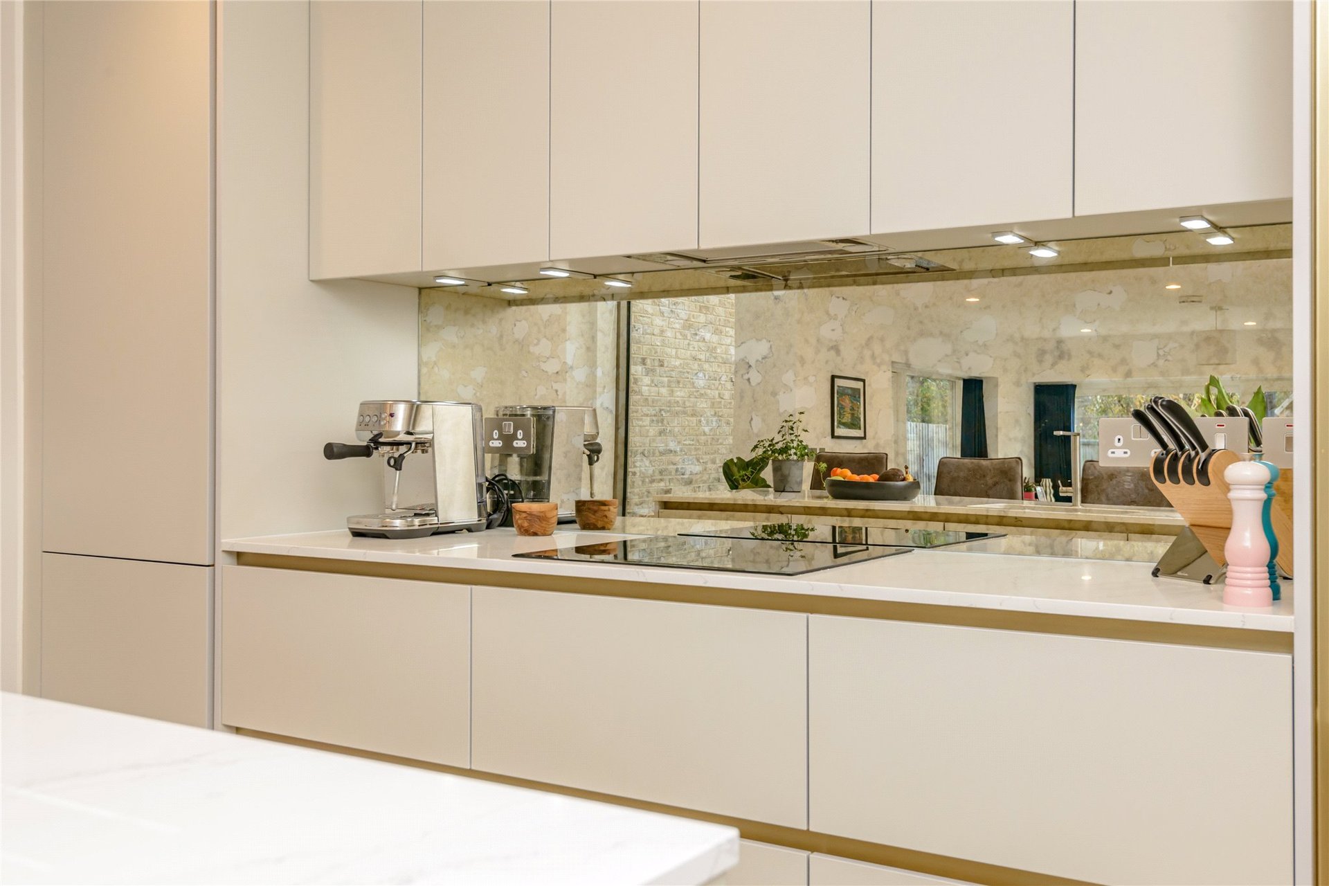 4A Woodhall Avenue, Juniper Green, Midlothian, EH14 5BU - Picture #4