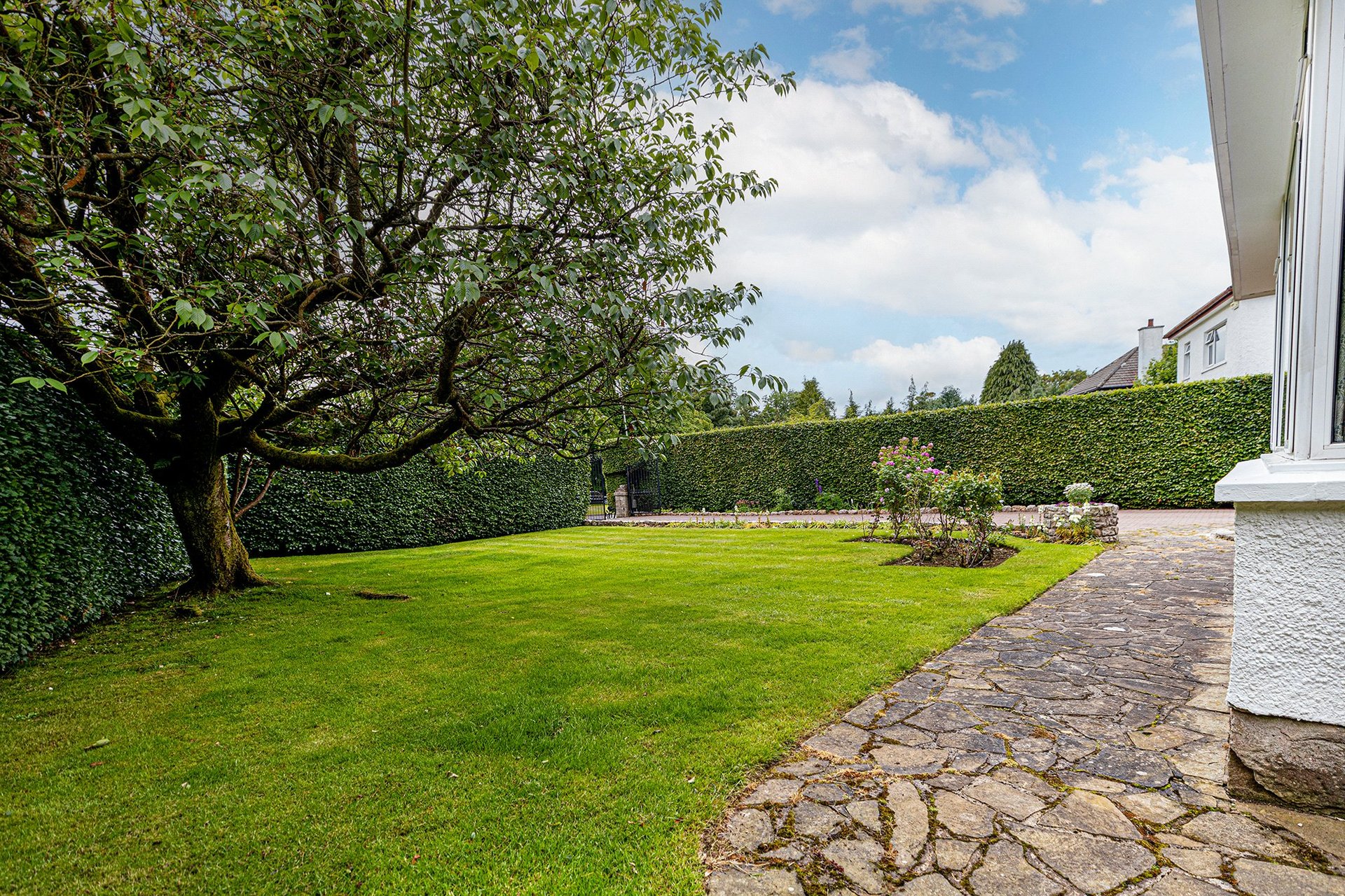 Beech House, 5 Herndon Court, Newton Mearns, Glasgow, G77 5DW - Picture #38