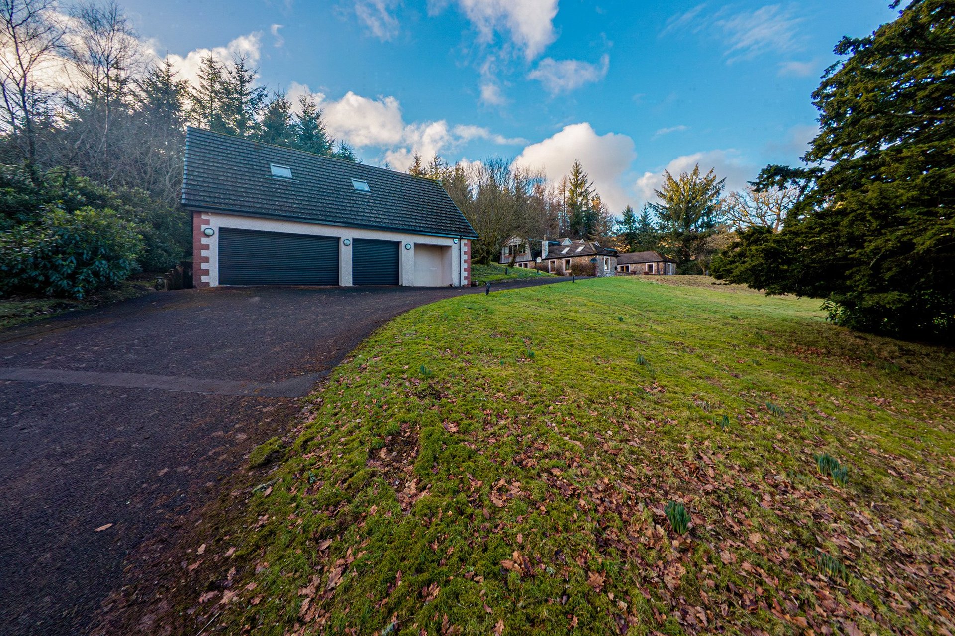 Courtyard Cottage, Blanefield, Stirlingshire, G63 9AX - Picture #2