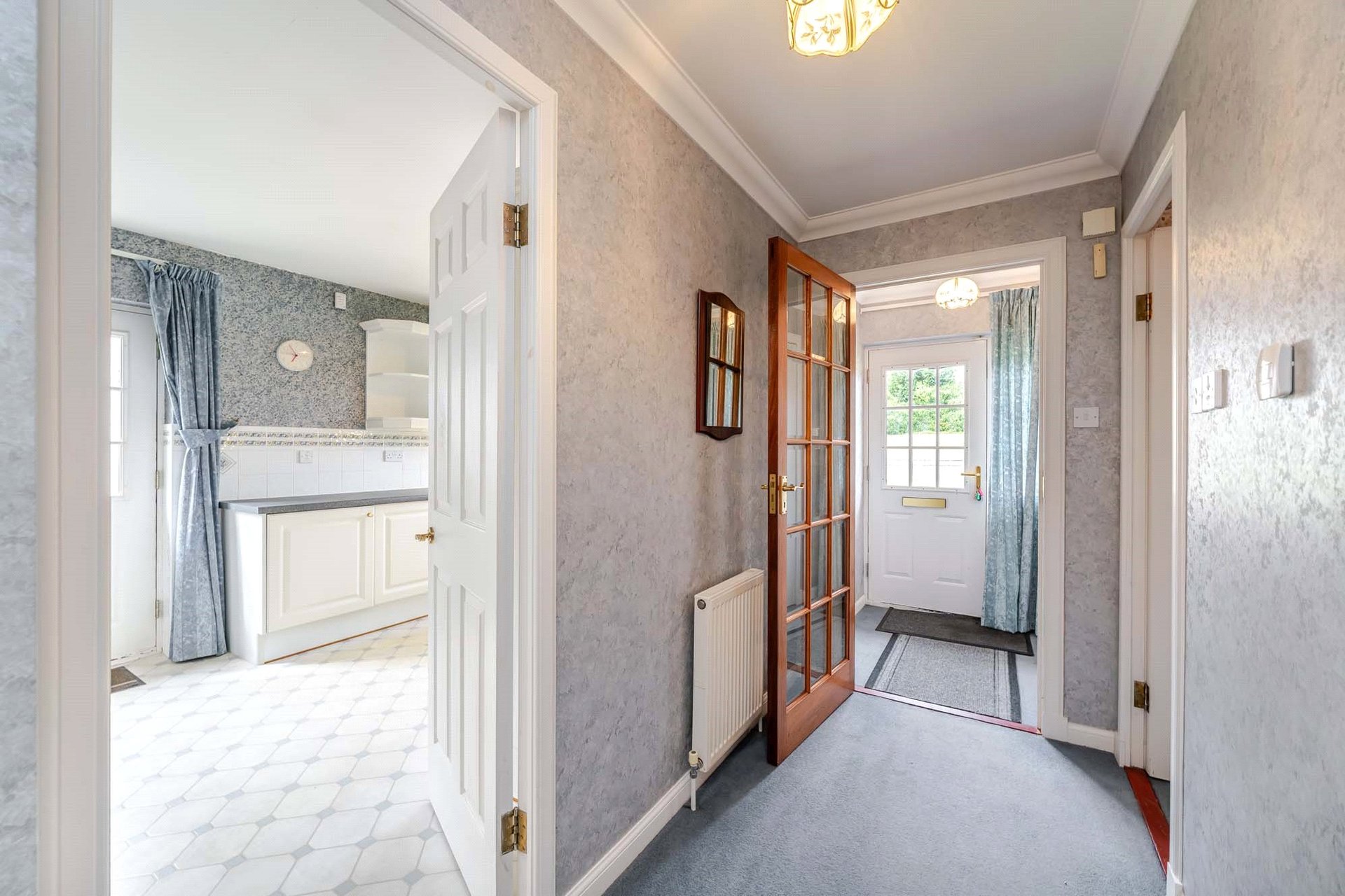 8 Whitehill Grove, Newton Mearns, Glasgow, East Renfrewshire, G77 5DH - Picture #2