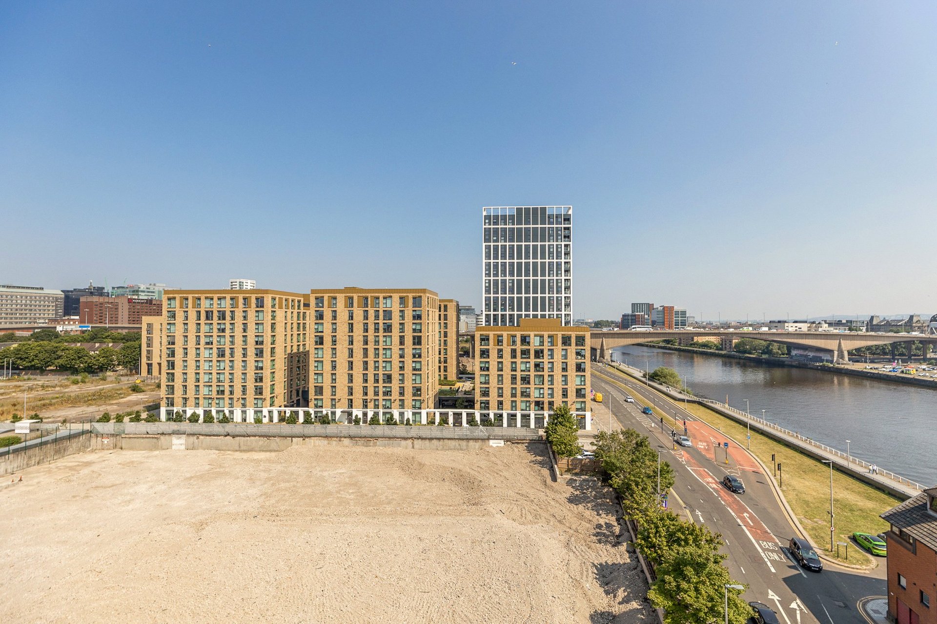 Flat 8/5 River Heights, 72 Lancefield Quay, Glasgow City, G3 8JJ - Picture #25