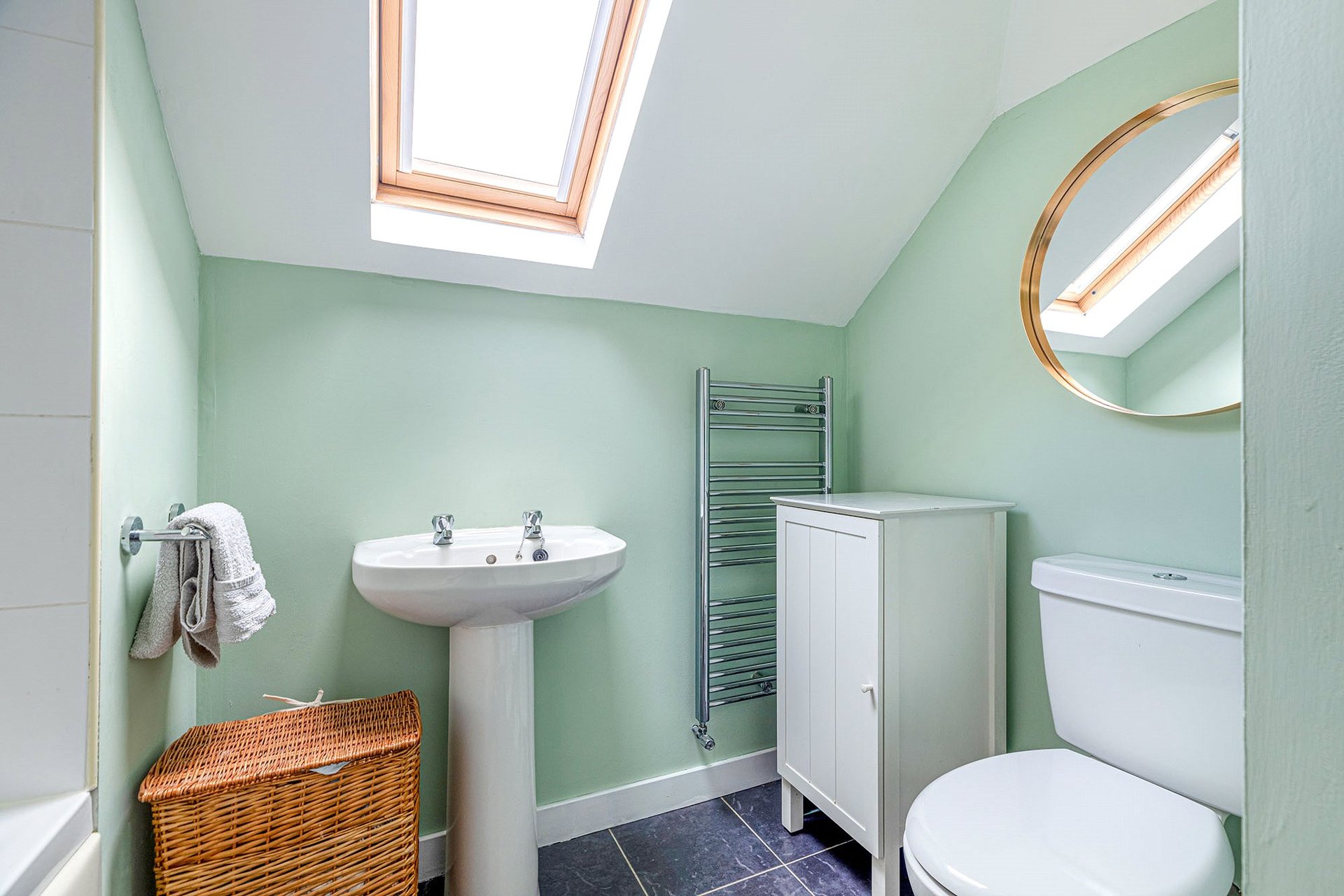 57 Fruin Avenue, Newton Mearns, Glasgow, G77 6HG - Picture #16
