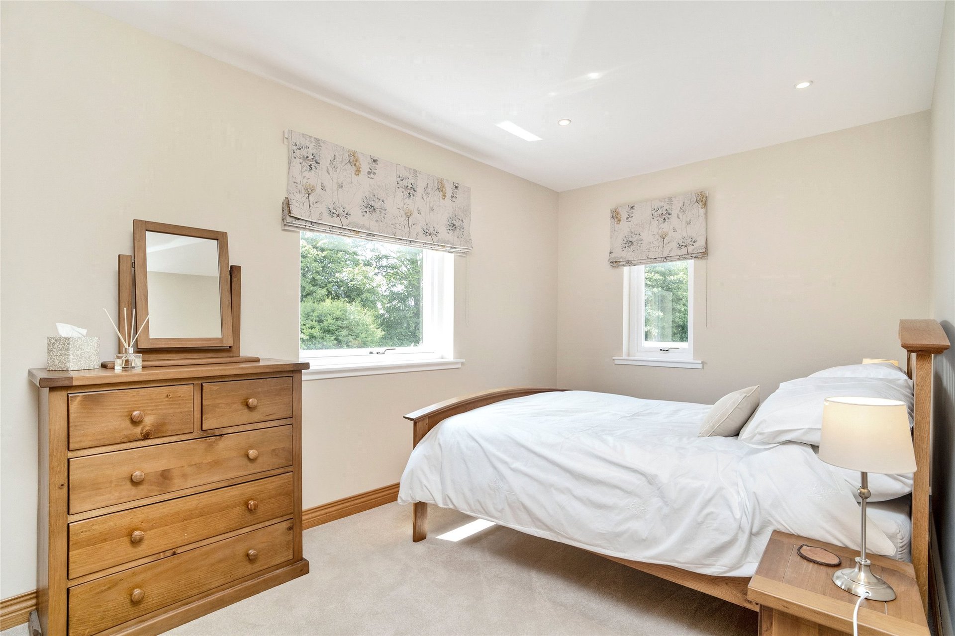 21 Broomlands, Kelso, Scottish Borders, TD5 7PR - Picture #14