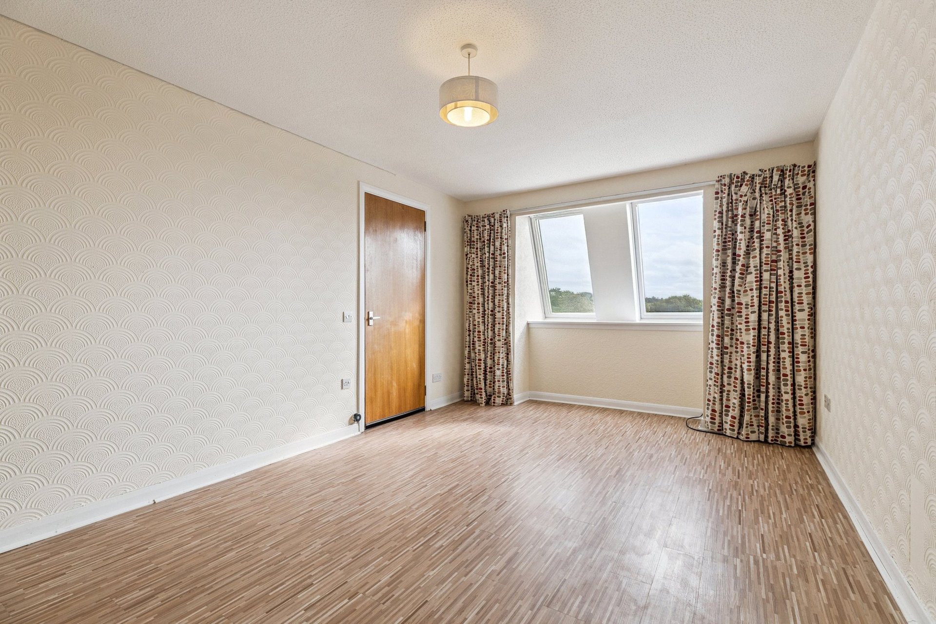 Flat 39, Elm Court, 97 Main Street, Milngavie, Glasgow, East Dunbartonshire, G62 6JQ - Picture #10