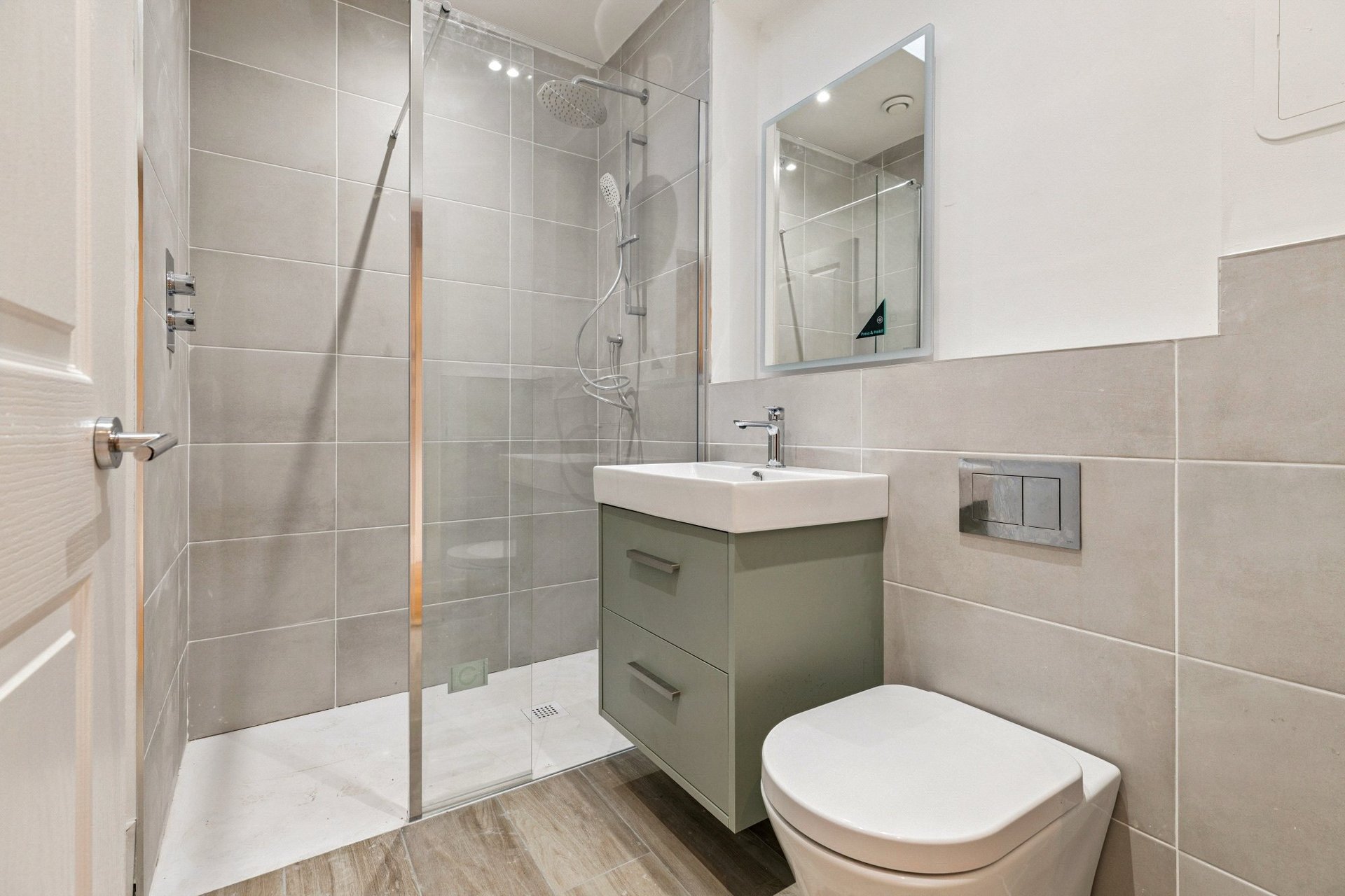 2nd Floor, 11 Queens Crescent, Woodlands, Glasgow, G4 9AS - Picture #19
