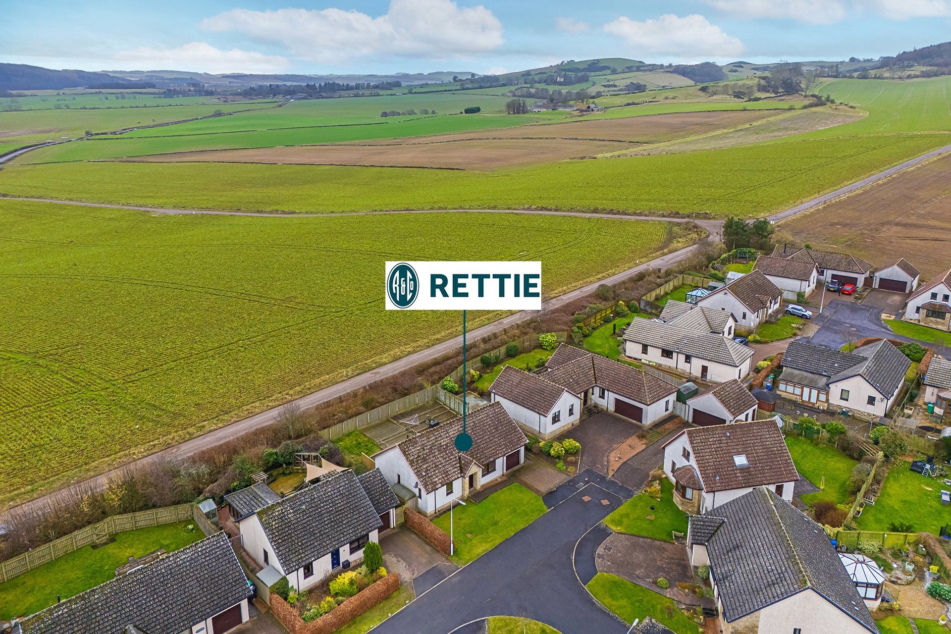 35 Pitcairn Drive, Balmullo, St. Andrews, KY16 0DZ - Picture #2