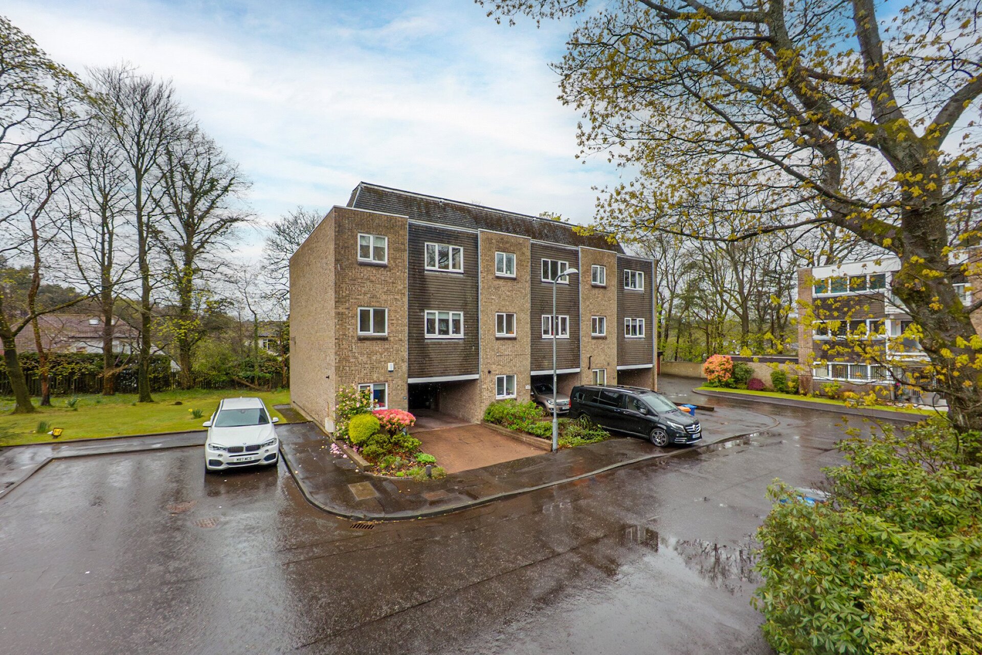 10/1, Whistlefield Court, 2 Canniesburn Road, Bearsden, G61 1PX - Picture #1