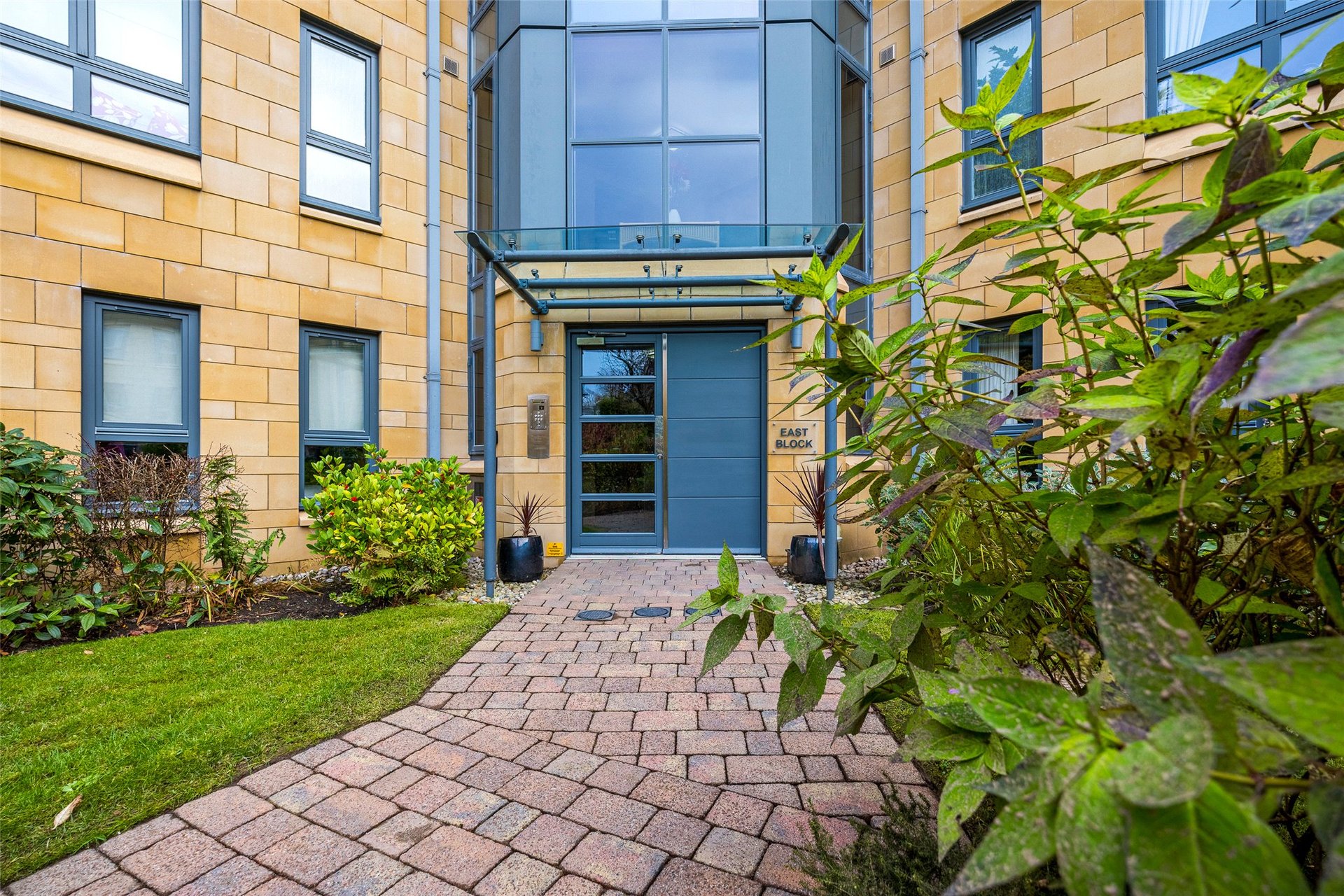 8 Thorn Heights, Bearsden, G61 4AZ - Picture #26