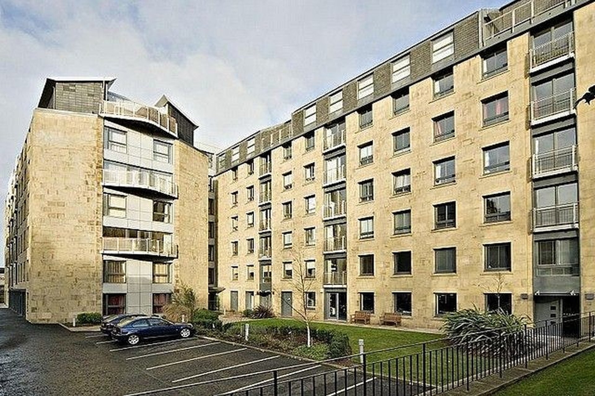 101 East London Street, New Town, Edinburgh, EH7 4BF - Picture #1