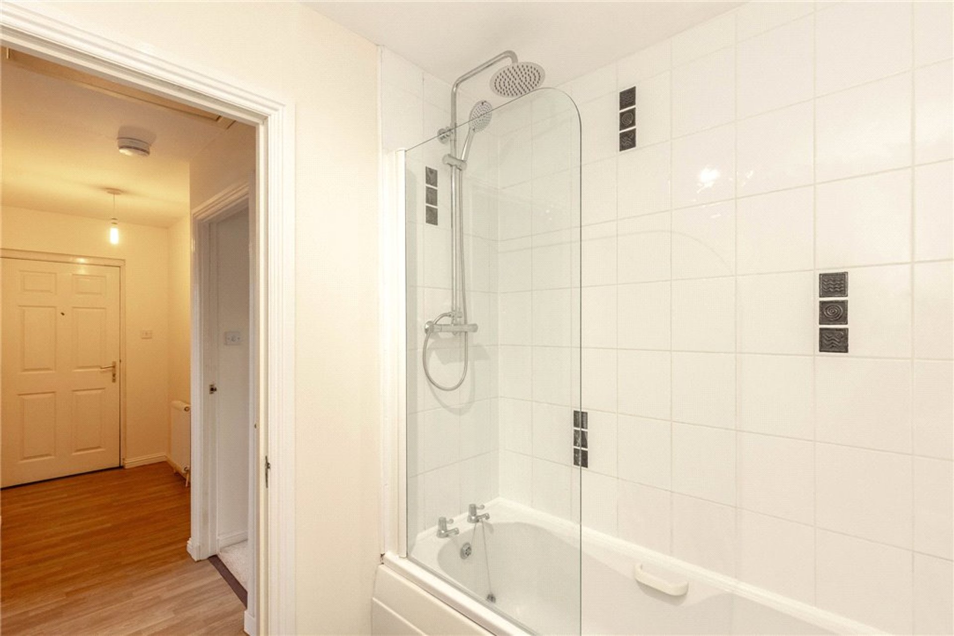 8 Burnvale Place, Livingston, West Lothian, EH54 6GD - Picture #7