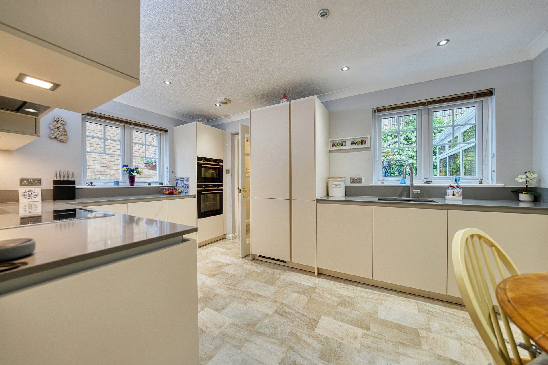 84 Fernlea, Bearsden, G61 1NB - Picture #12