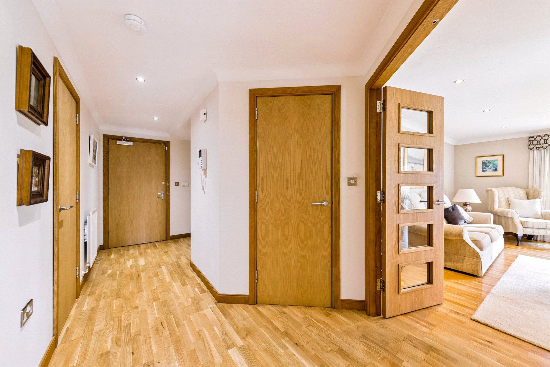 2 Thorn Heights, Bearsden, G61 4AZ - Picture #17