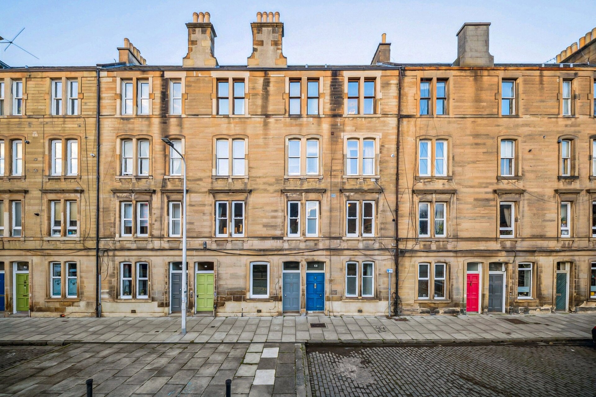61 Iona Street, Edinburgh, EH6 8SR - Picture #1