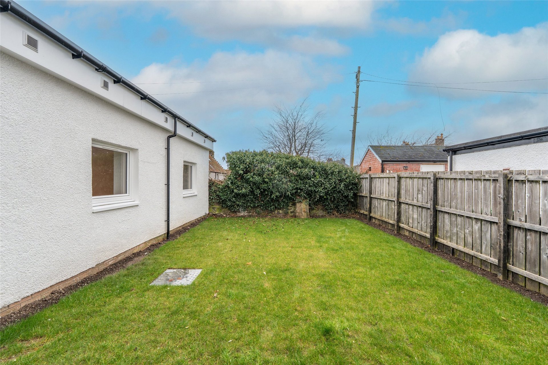 2 Madras Road, Auchtermuchty, Cupar, Fife, KY14 7BW - Picture #24