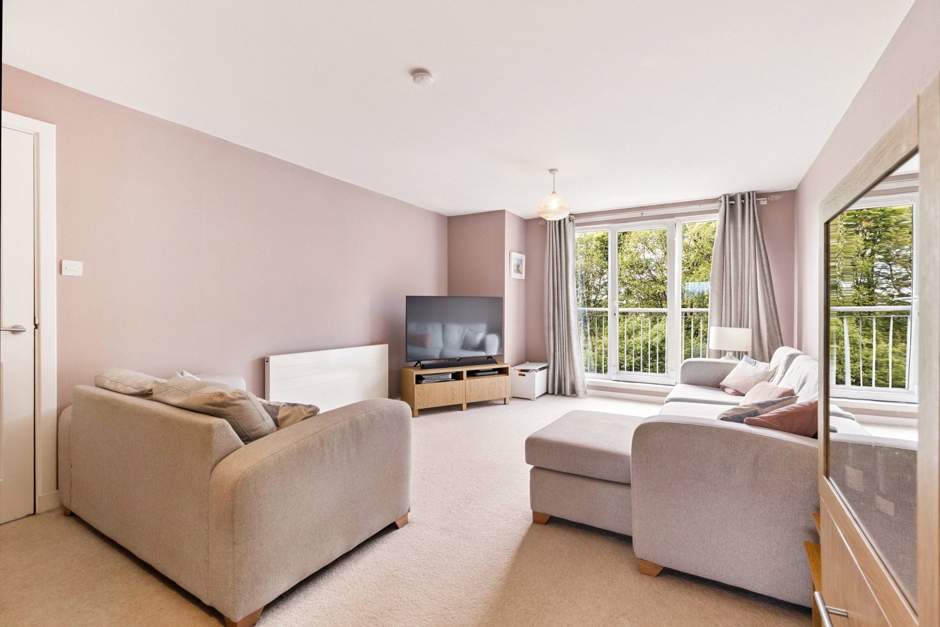 52 Canniesburn Quadrant, Bearsden, G61 1RW - Picture #4