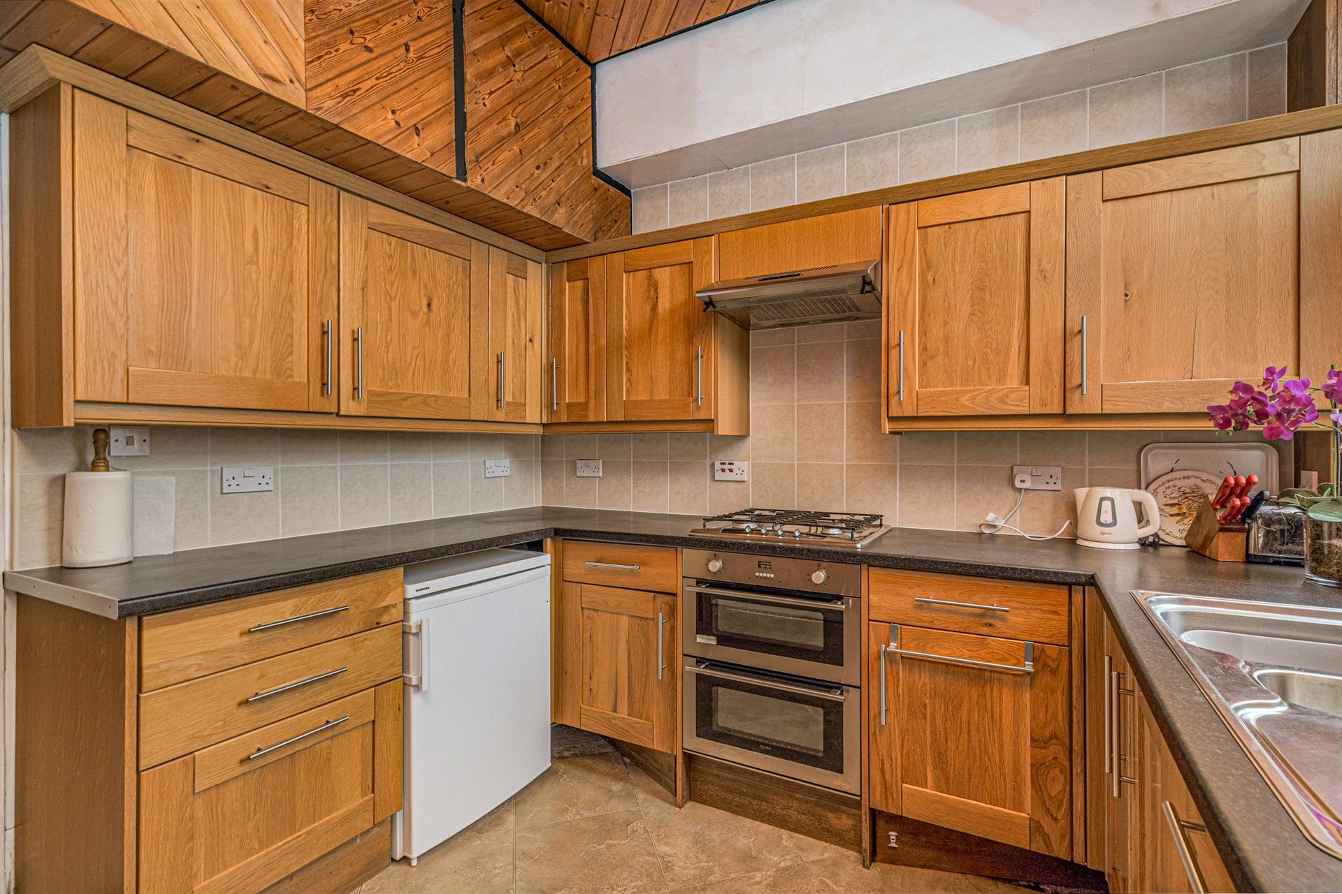 31 First Avenue, Netherlee, Glasgow, G44 3UA - Picture #9