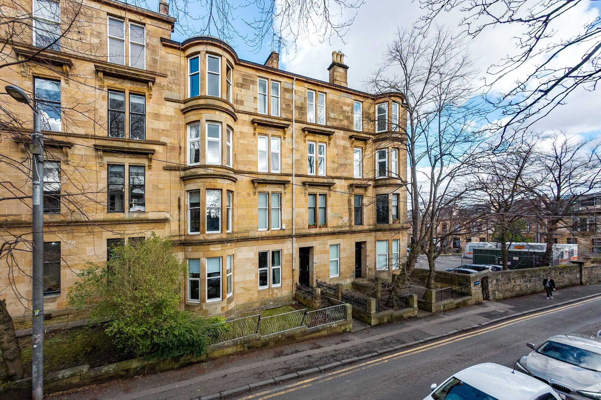 2/2, 96 Gibson Street, Hillhead, Glasgow, G12 8LD - Picture #1