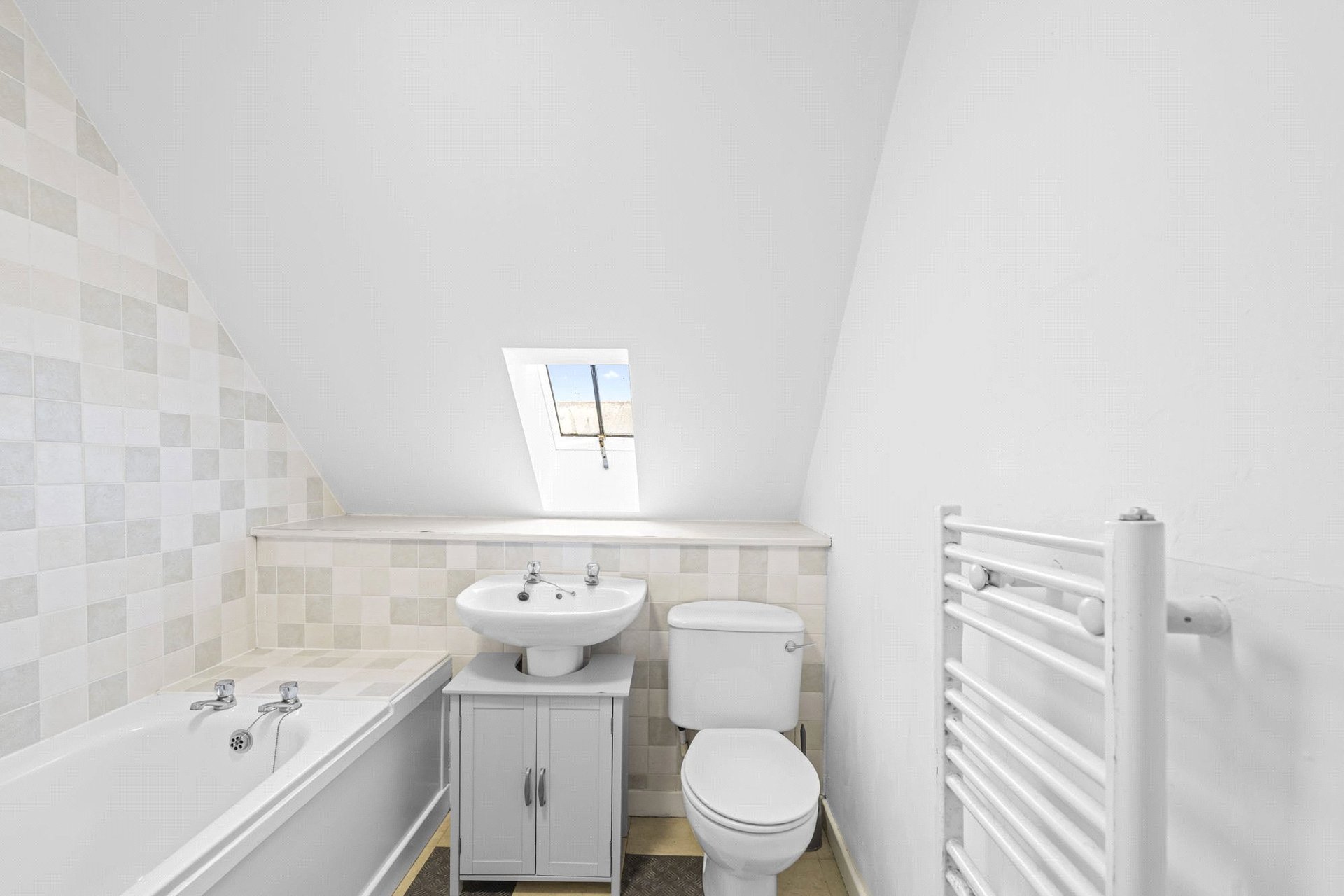 Flat A, 36 Main Street, Tweedmouth, Berwick-upon-Tweed, Northumberland, TD15 2AA - Picture #11