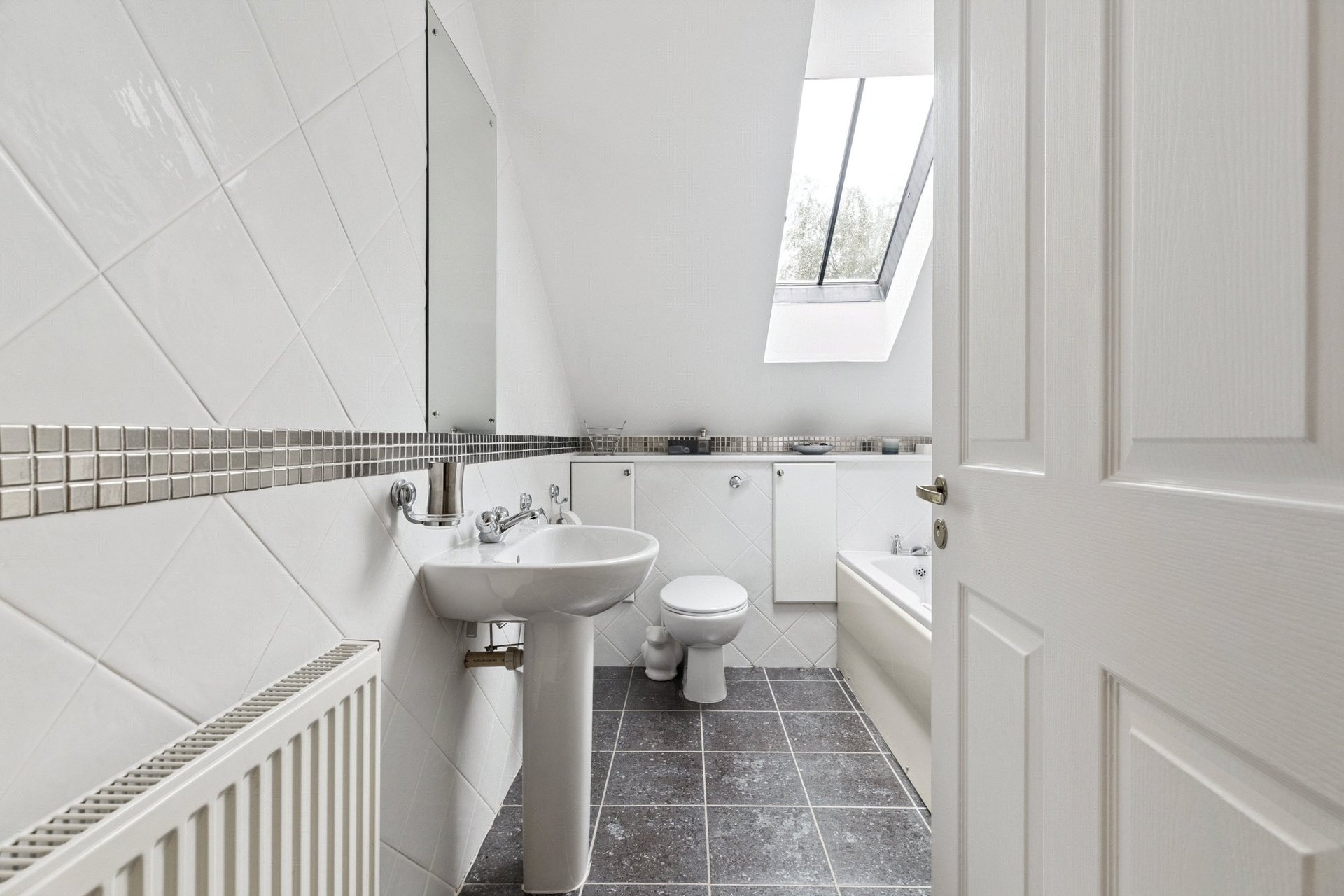 High Housecraigs, 144 Eaglesham Road, Clarkston, Glasgow, East Renfrewshire, G76 8RP - Picture #59