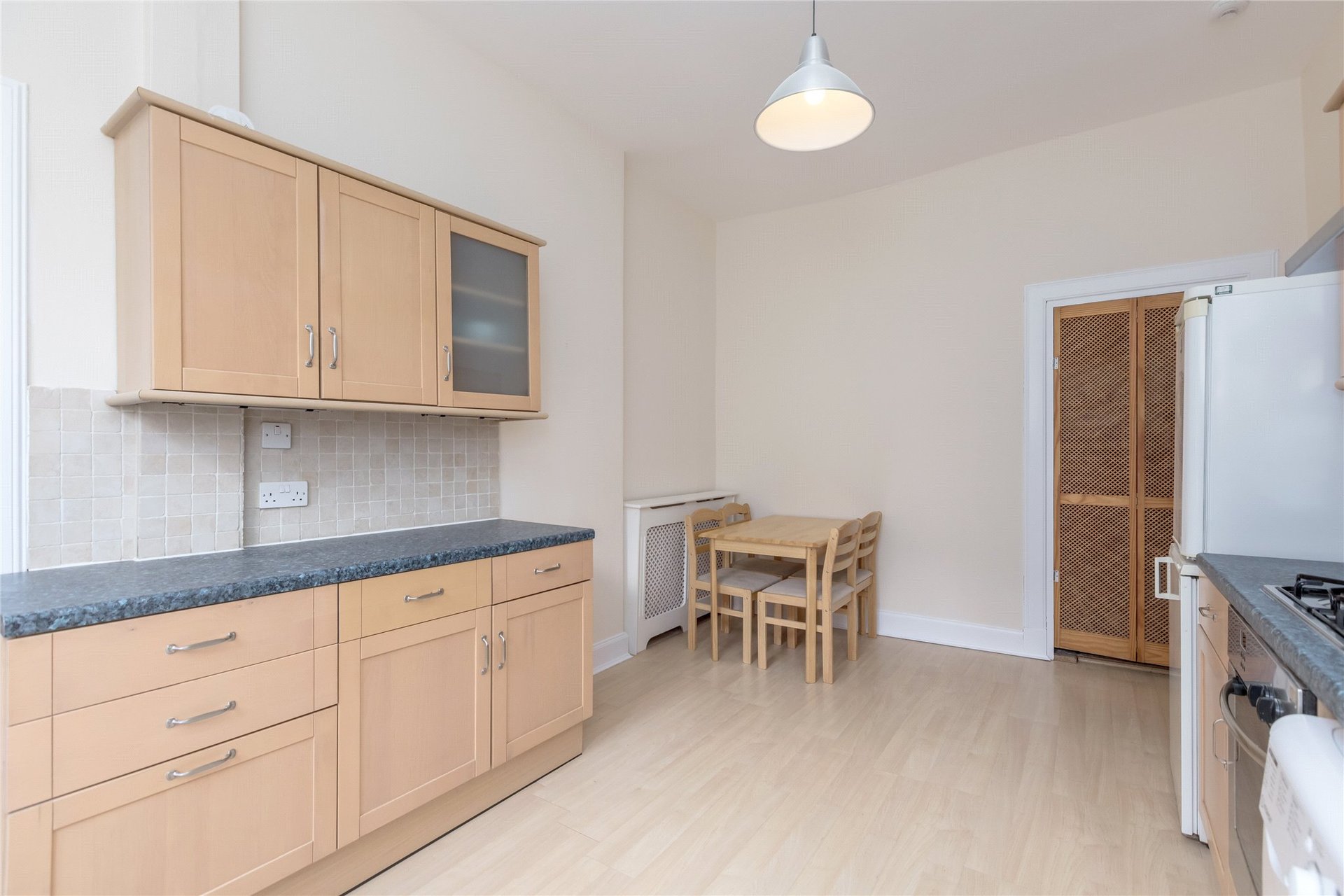 4/1 Meadowbank Terrace, Edinburgh, EH8 7AR - Picture #4