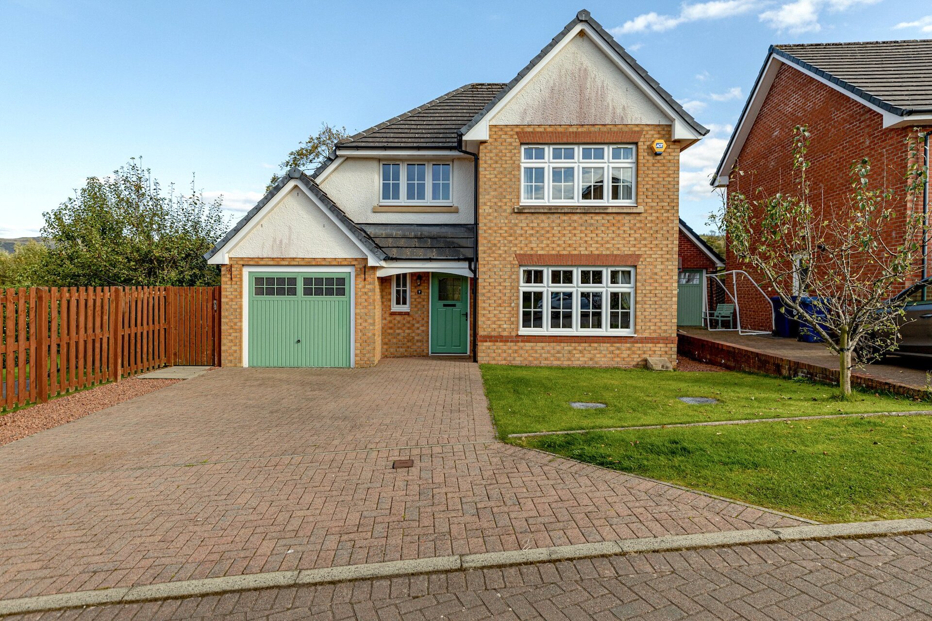 7 Clocherlee Place, Inverkip, Inverclyde, PA16 0FW - Picture #1