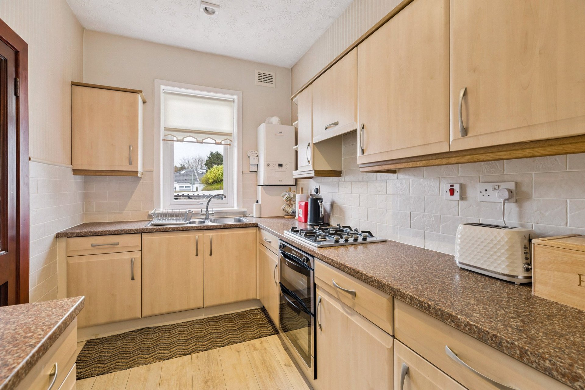 67 Rannoch Drive, Bearsden, G61 2EY - Picture #9