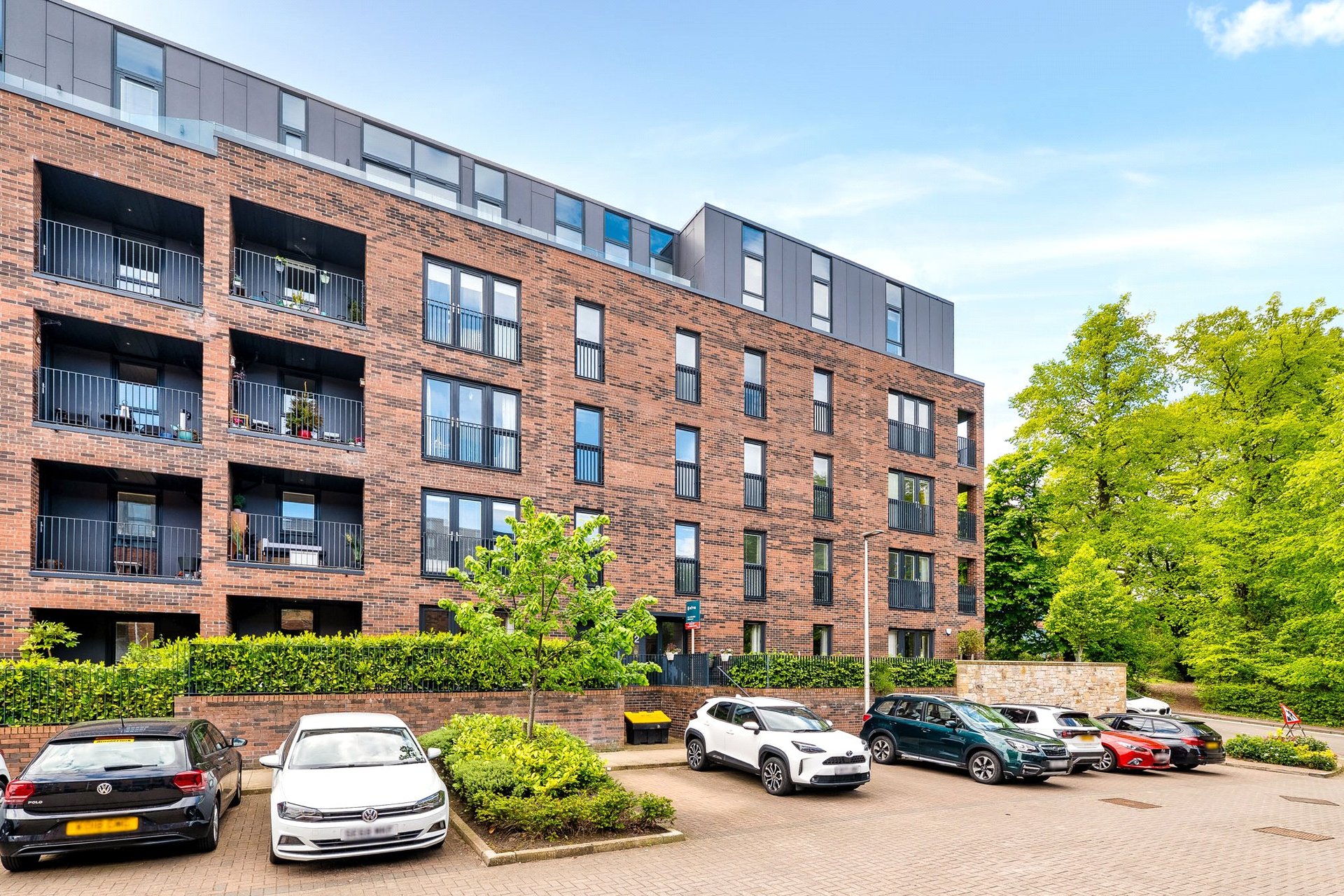 Flat 12, 2 Mansionhouse Court, Langside, Glasgow, G41 3DD - Picture #2