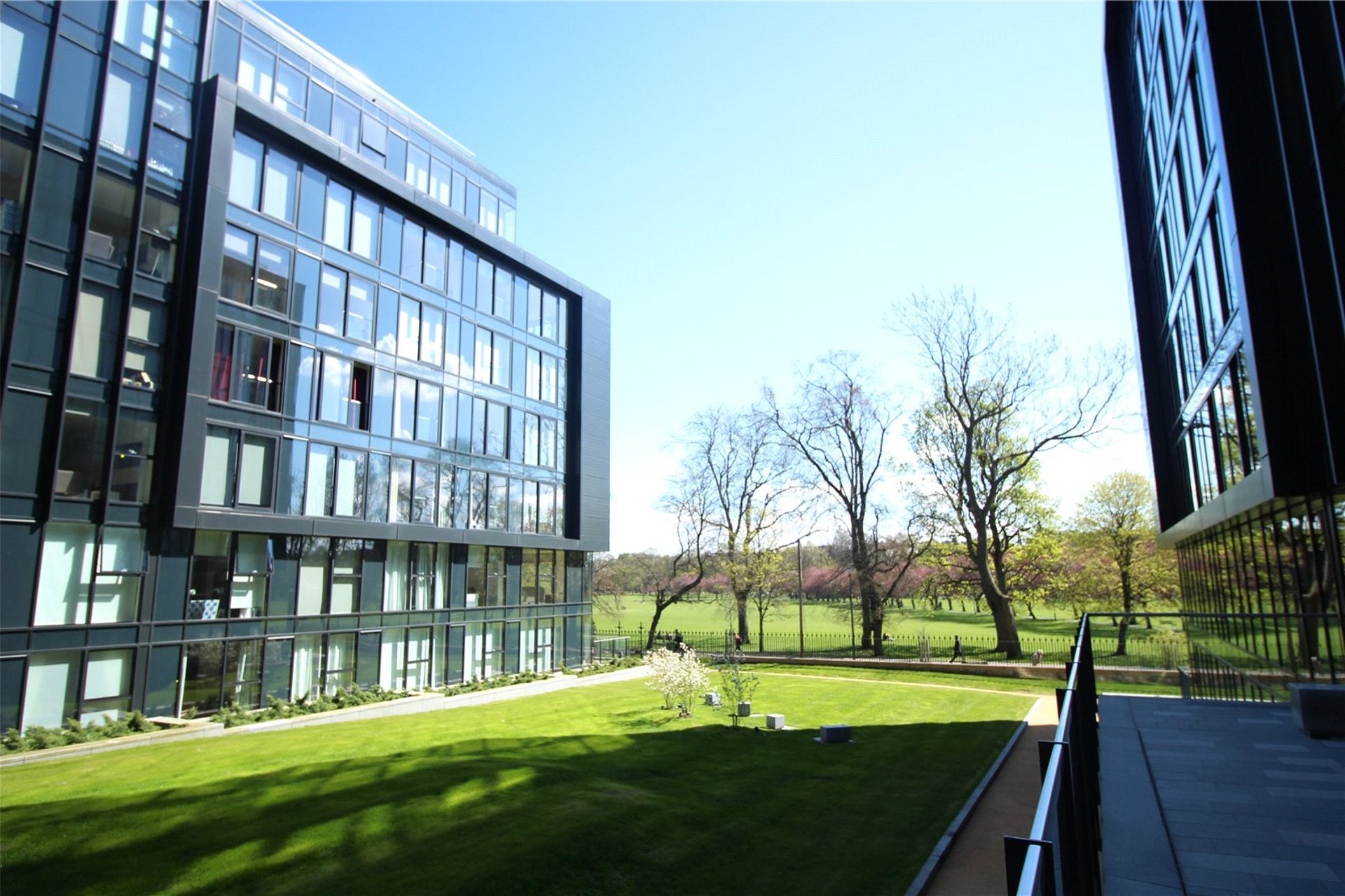 Flat 34, 4 Simpson Loan, Quartermile, Edinburgh, EH3 9GY - Picture #13