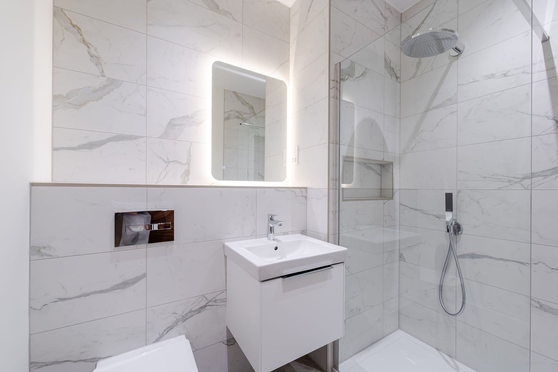 Apartment Eleven, No.9 Barnton Avenue West, Edinburgh, EH4 6DF - Picture #11