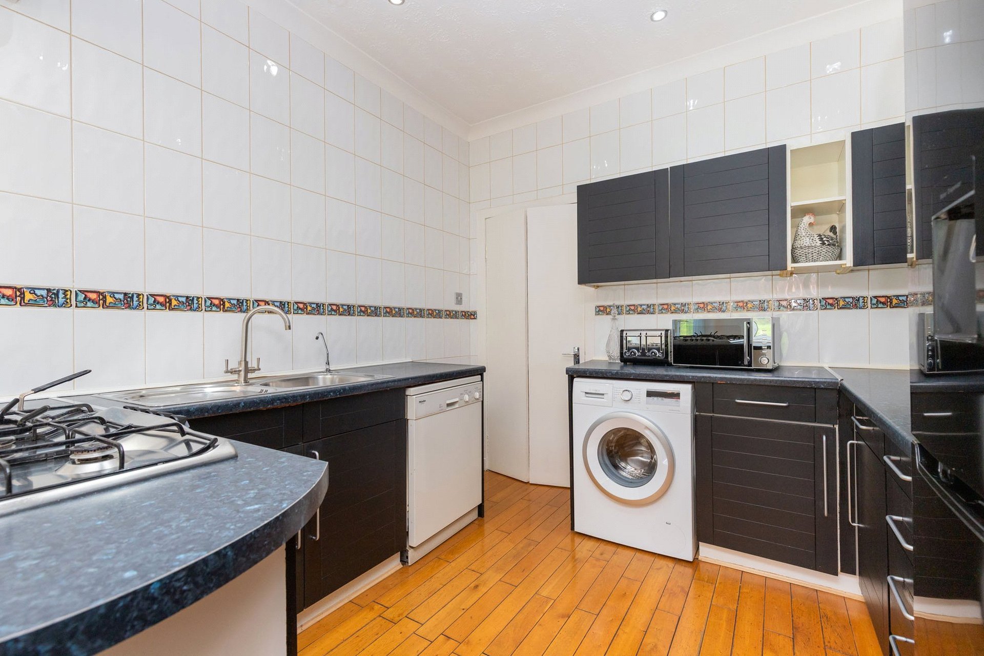 2 Ford Road, Newton Mearns, Glasgow, G77 5AB - Picture #17